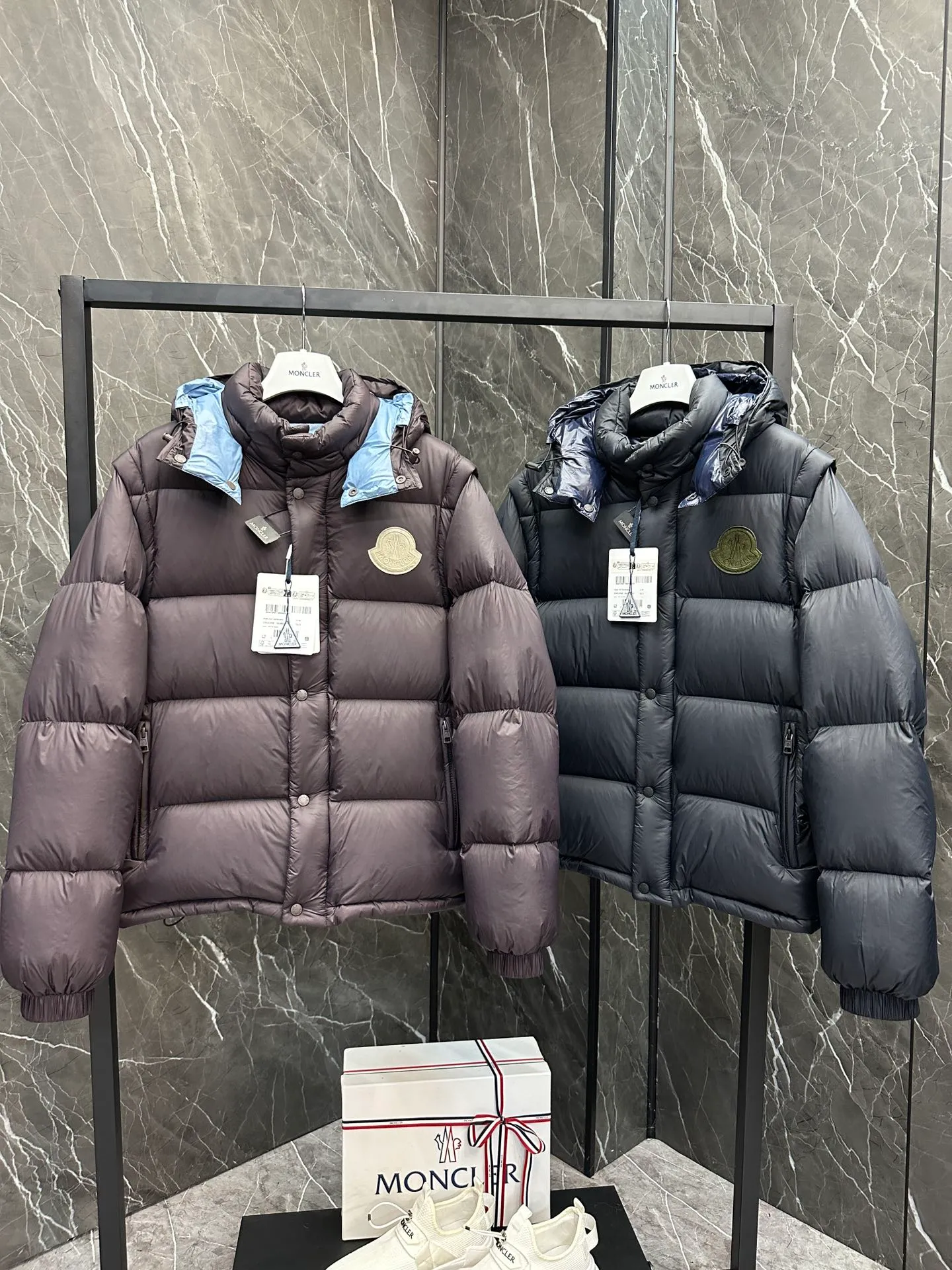 P900 Moncler Cyclone two-in-one down jacket. Black/dark navy/chocolate/baby blue. Available in four colors.