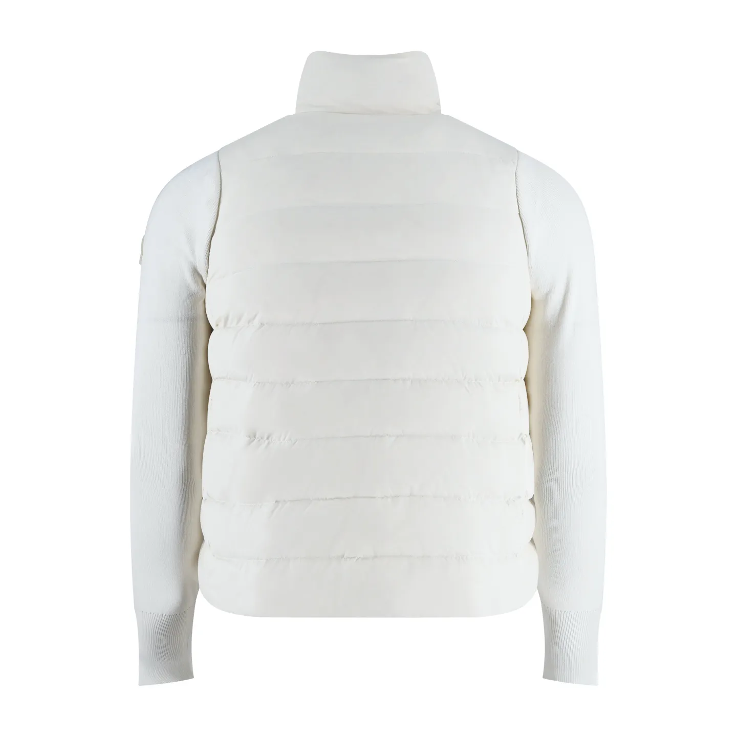 P870 Moncler wool splicing women's down jacket (white) was originally purchased for 7,675 and developed. It is made of nylon and polyester composite fabrics. It uses precision textile technology to create a surface layer that is both wear-resistant, windproof and light. It gives the fabric tear resistance and is suitable for the durability needs of daily wear. The zoned quilting and down filling technology uses precise quilting thread layout to evenly lock 90 white goose down in each "down bin". This process not only prevents the down material from shifting and clumping during wearing, but also maximizes the fluffiness and warmth of goose down; the brand logo patch on the chest is exquisitely arranged and has a high-quality texture; the long-sleeved rib cuffs achieve a fitted version through three-dimensional cutting technology. The elasticity of the rib fabric complements the crispness of the down jacket body. The overall wiring is straight and delicate, the fabric is comfortable and soft, and the color is consistent without color difference. It can be matched with the same style to create a fashionable look and suit various occasions. Customized accessories and complete three standards. Size:S-M-L
