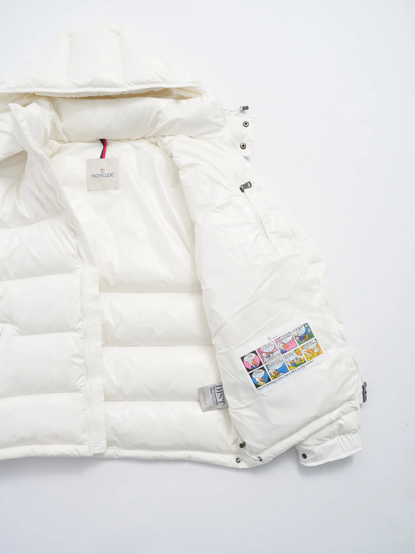 P640 Moncler Moncler Maya Men's Outdoor Down Jacket White