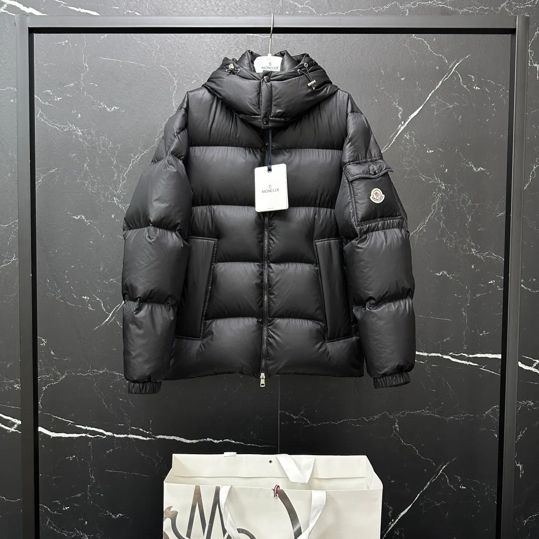 P860 𝑴𝒐𝒏𝒄𝒍𝒆𝒓｜Moncler/Moncler 25𝒔𝒔 Couyere new autumn and winter hooded [removable] light luxury fashion star's same style thickened down jacket for men and women T62# 𝑺𝒊𝒛𝒆：𝟭# 𝟮# 𝟯# 𝟰# 𝟱# Product color: black, silver gray