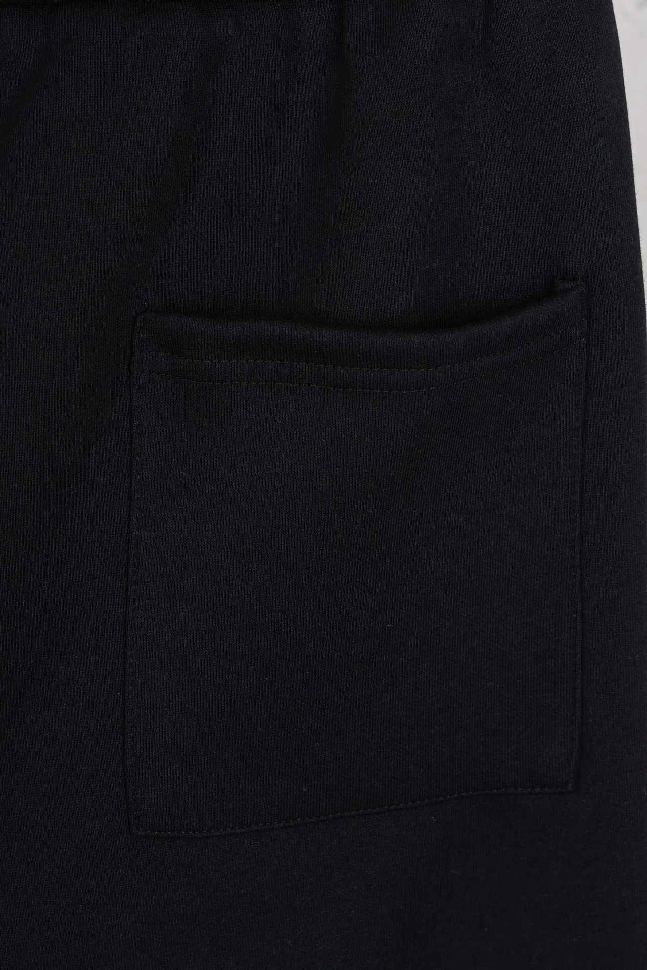 P220 Model number Restore the consistent waistline and use the domestic double-needle machine to modify the honing thread! The seemingly simple style has so many little details! Foot 22 thread professional size S-XL