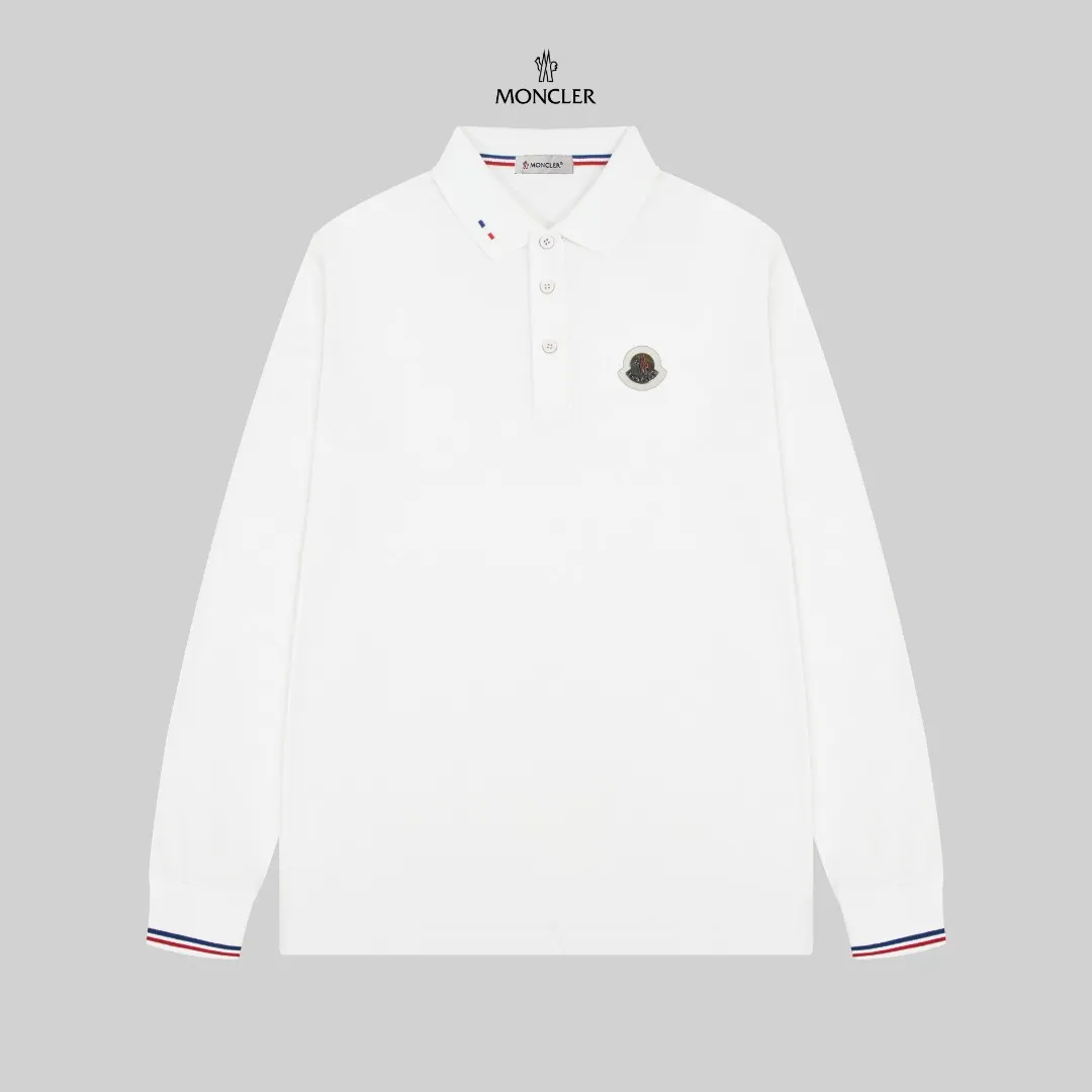 P210 MONCLER/Mask 25SS new logo embroidered lapel long-sleeved Polo shirt.  A simple yet refined T-shirt. The best item to create a modern and elegant look. Excellent channel product! Customer-supplied Piquet porous fiber pique cotton fabric, which can be called a "breathing fabric."  The unparalleled texture is inseparable from the exquisite materials used in craft tailoring. The craft knitted quilted design makes the hand feel extremely smooth and delicate without any roughness. The original logo design is more luxurious and noble. The upper body is comfortable and classy. The hand feels very smooth and soft. It can be easily controlled regardless of business, fashion or leisure. The age span is very large, which conforms to the trendy and practical dressing customs. It is the first choice for senior urban fashion people.  Black/white/Tibetan orchid Size: M~3XL