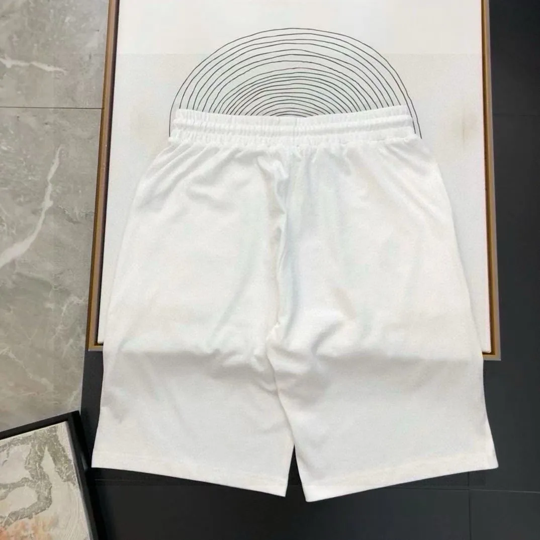 P280 Brand [MONCLER] 2025 new men’s short-sleeved shorts suit! Synchronous sales on the official website! High-end version on the market! It feels delicate and soft! Make you more comfortable to wear! The draped silhouette is awesome! Size: M-5XL (please state your height and weight when placing an order)