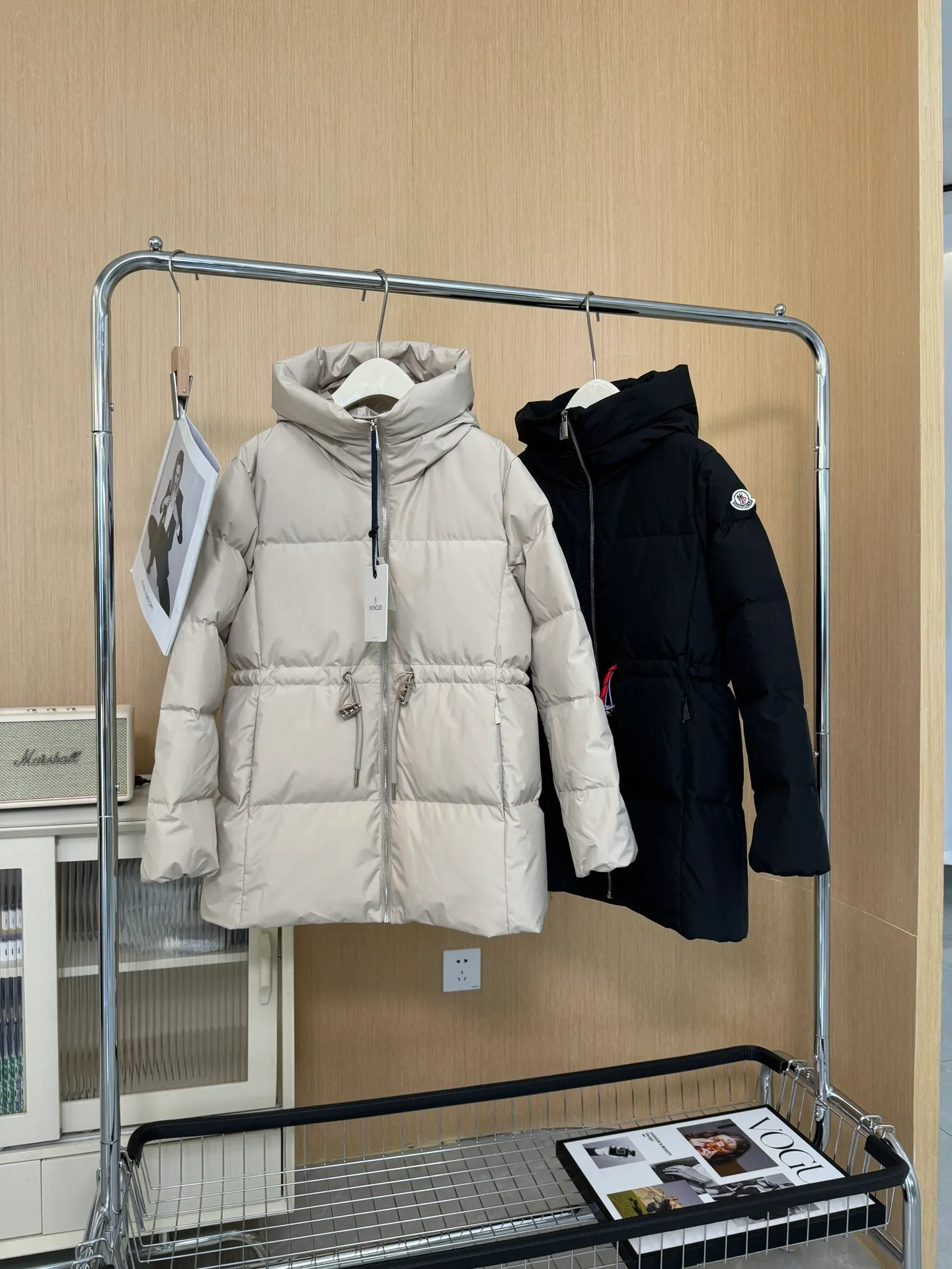 P1120 Moncler Greziolles autumn and winter women's hooded waist drawstring down jacket black beige 0-1-2