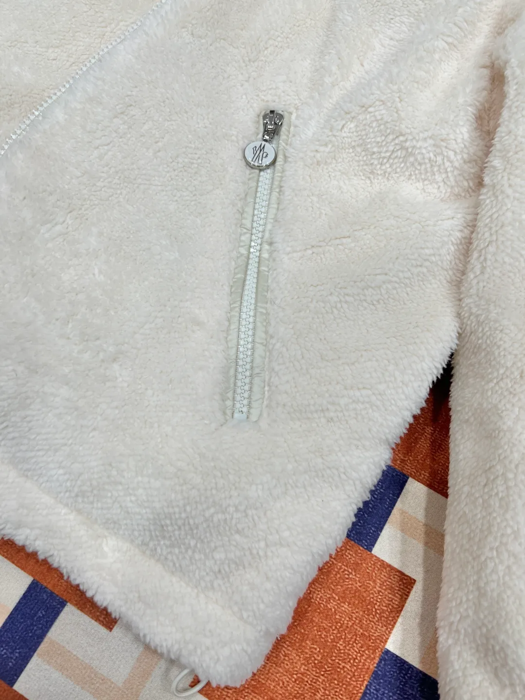 P820 ​​exclusive top version 25ss Moncler Polignac en teddy color pink, gray, off-white code number: 1 2 3 4