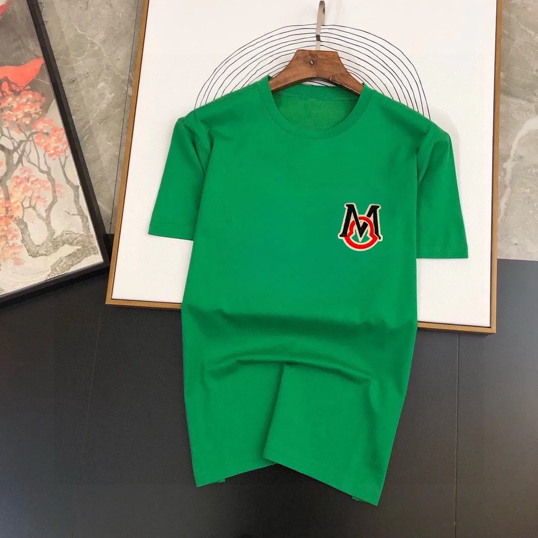 P140 Brand [MONCLER] (Good News for Fat People) original men's casual short-sleeved T-shirt, new product for spring and summer 2025, customized top-notch logo craftsmanship on the chest, matched with the entire details, quality and tailoring design are first-class, customized imported mercerized cotton fabric! Full of style, the color scheme is light and versatile. M-5XL (wear up to 220 pounds)
