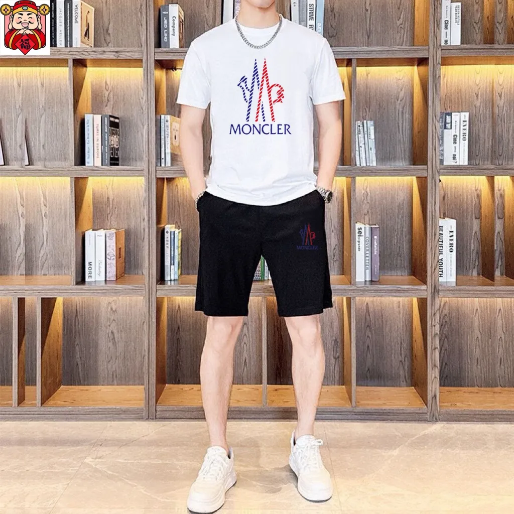 P280 Brand [MONCLER] 2025 new men’s short-sleeved shorts suit! Synchronous sales on the official website! High-end version on the market! It feels delicate and soft! Make you more comfortable to wear! The draped silhouette is awesome! Size: M-5XL (please state your height and weight when placing an order)