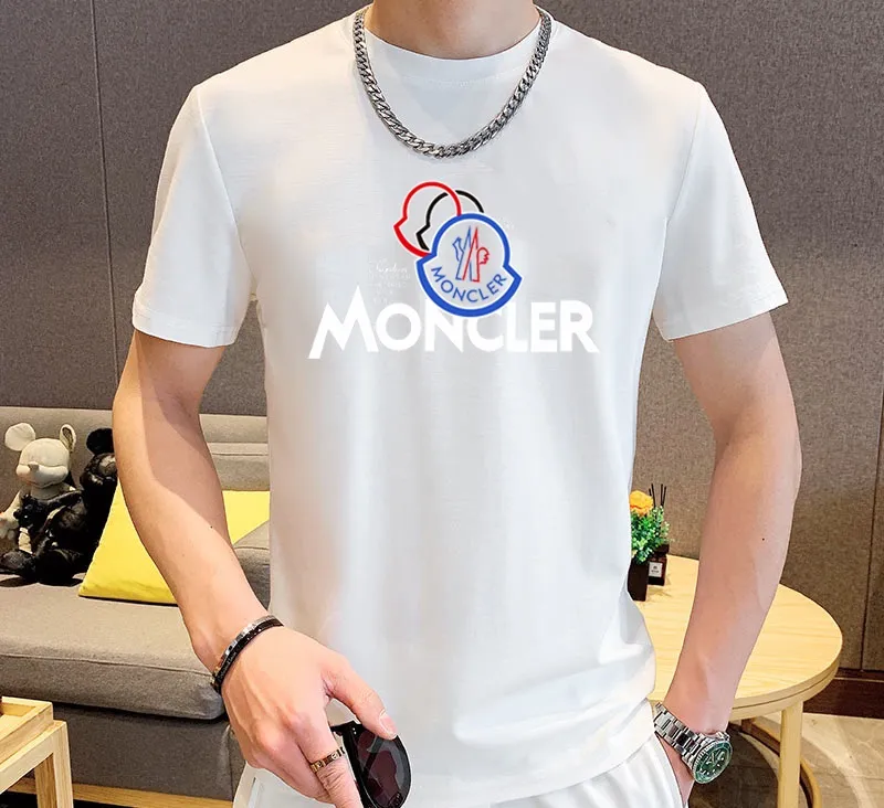 P330 [MONCLER Mouth Mouth] (Fat Man's Gospel) The same style as the 2025 official website. World-renowned luxury brand. Summer men's (double mercerized) high-quality 🐂 suit. It is made of imported original single fabrics. It is a fashion trend of the season and a versatile hit. Simple and elegant, precise workmanship allows you to be at the top of fashion. Size: M-5XL (can be worn up to 220 pounds)