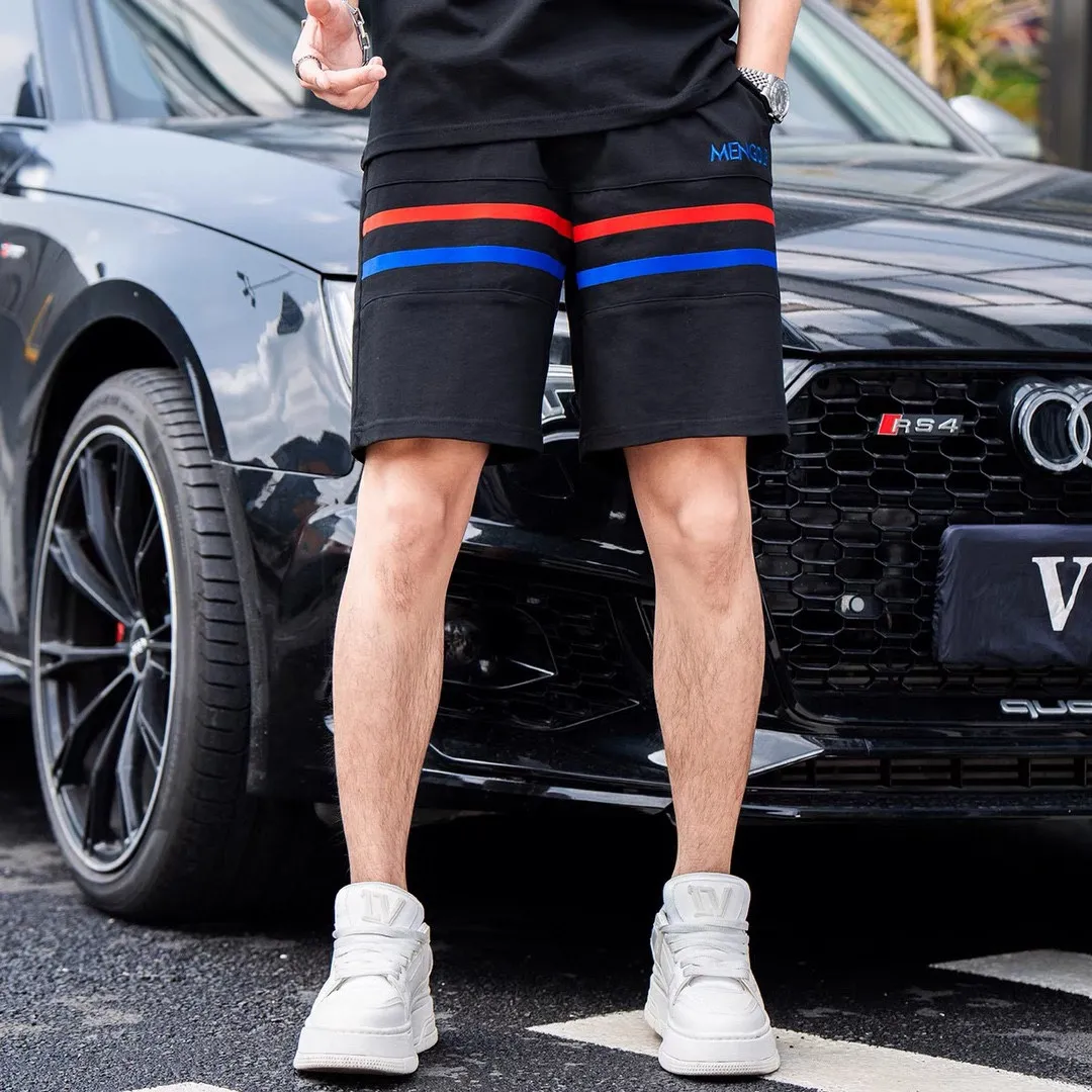 P560 Brand [MONCLER Mouth Covered] 2025 round neck short-sleeved shorts suit. The pure cotton fabric upper body will not be stuffy, the smooth and comfortable skin-friendly effect is more breathable, the fabric has its own texture, classic logo technology, a new interpretation from a unique angle, the first choice for fashion and versatility! Size: M-3XL (maximum wear: 190 pounds)
