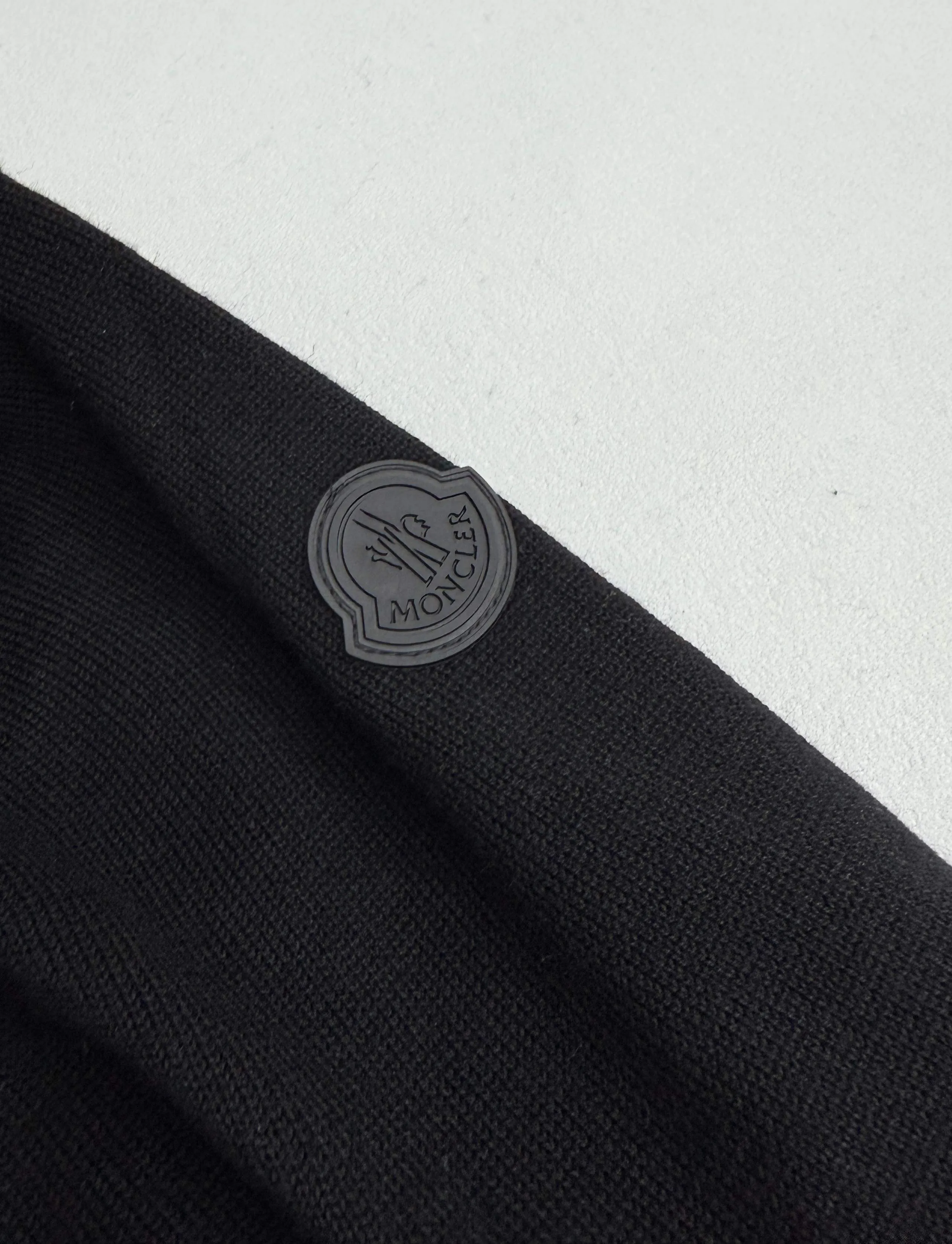 P430 Moncler masked letter jacquard armband knitted sweater S/M/L/XL