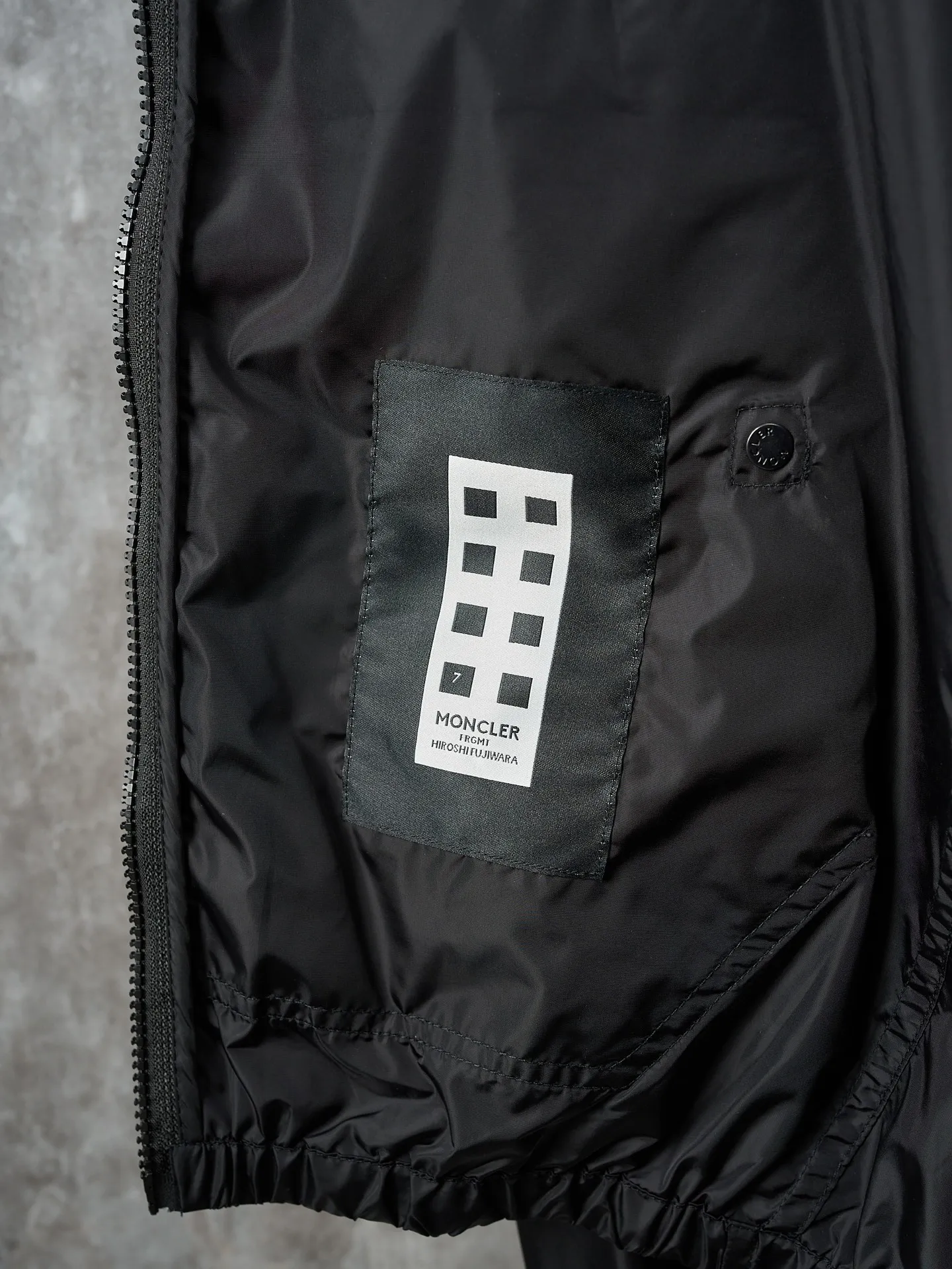 P480 Actual hanging auction] MONCLER/Mongolian × Hiroshi Fujiwara joint ultra-light jacket [Ready stock] 1 2 3 4