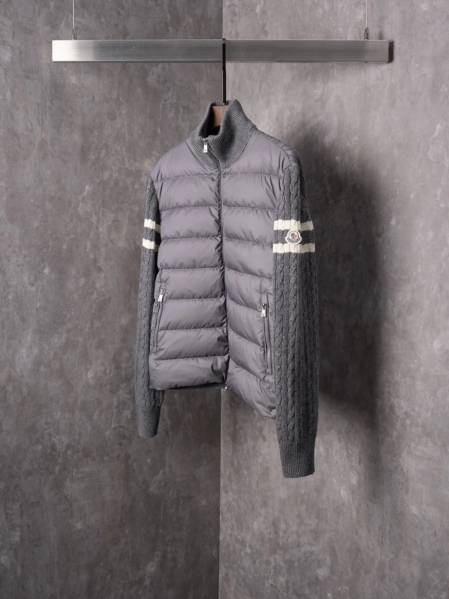 P780 Actual hanging auction] Moncler/Mask Classic Stand Collar Spliced ​​Wool Knitted Parallel Bar Armband Zipper Down Jacket [Ready Stock] S/1 M/2 L/3 XL/4