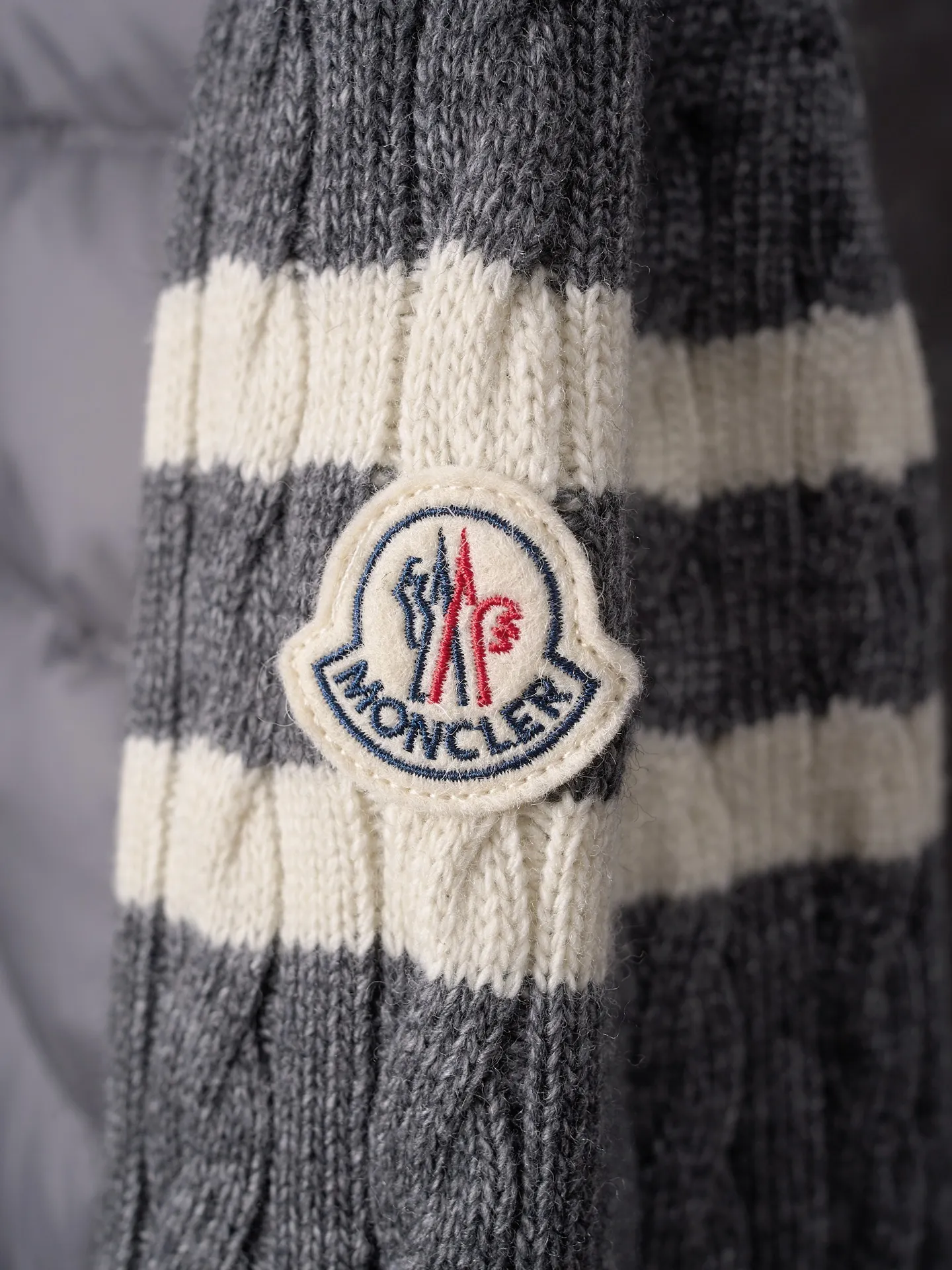 P780 Actual hanging auction] Moncler/Mask Classic Stand Collar Spliced ​​Wool Knitted Parallel Bar Armband Zipper Down Jacket [Ready Stock] S/1 M/2 L/3 XL/4
