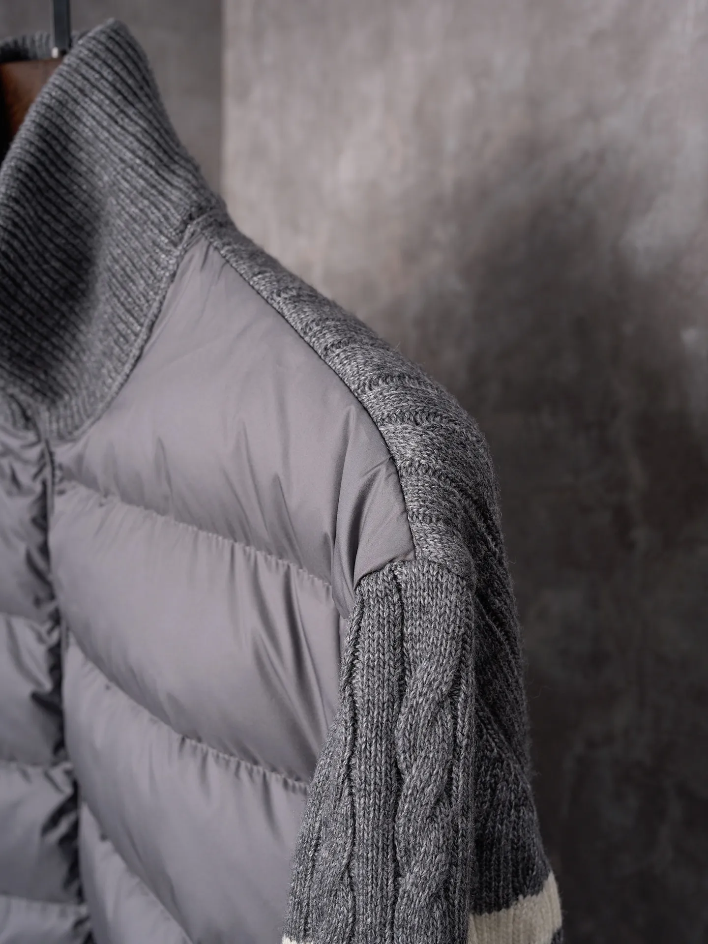 P780 Actual hanging auction] Moncler/Mask Classic Stand Collar Spliced ​​Wool Knitted Parallel Bar Armband Zipper Down Jacket [Ready Stock] S/1 M/2 L/3 XL/4