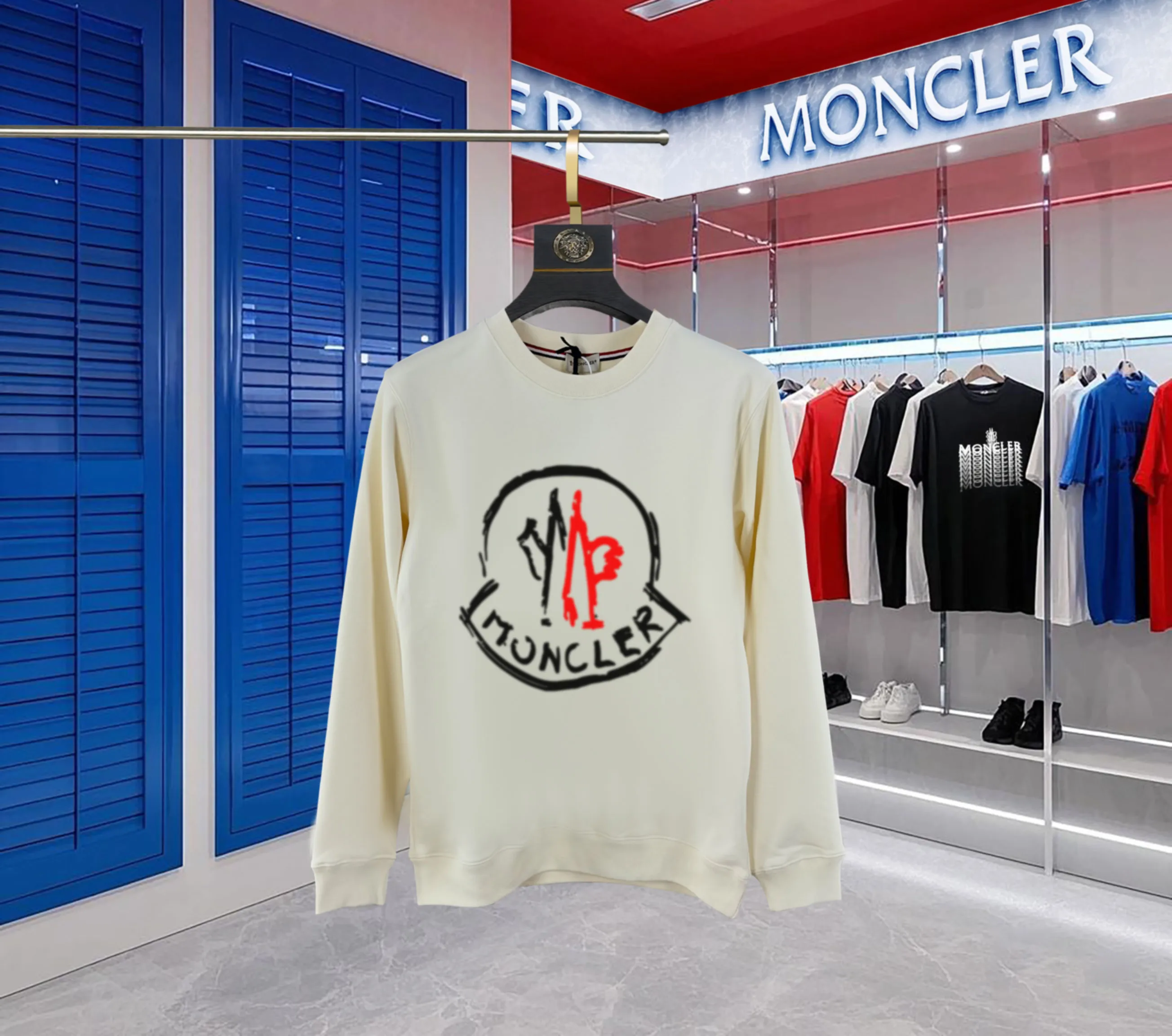 P210 High-version sweatshirt) [Long-term stock] 〖𝐌𝐎𝐍𝐂𝐋𝐄𝐑~Mask〗 Made of 440g heavy-weight fabric. It is different from the market currency. It can be matched with any variety and is properly handsome. 😎The whole dress is made of double waistcoats. The double waistcoats make the whole dress more three-dimensional. Not ordinary factories can do such fine work. 2025 Spring runway version of the T stage, on sale at the counter, round neck terry sweatshirt, high-end double-strand pure cotton, custom-made stretch ribs, dyed in the same vat, complete with three standards, matched with exquisite embroidered LOGO on the chest, simple and advanced, same style for men and women. Color: black, apricot, white, size: S M L XL 2XL