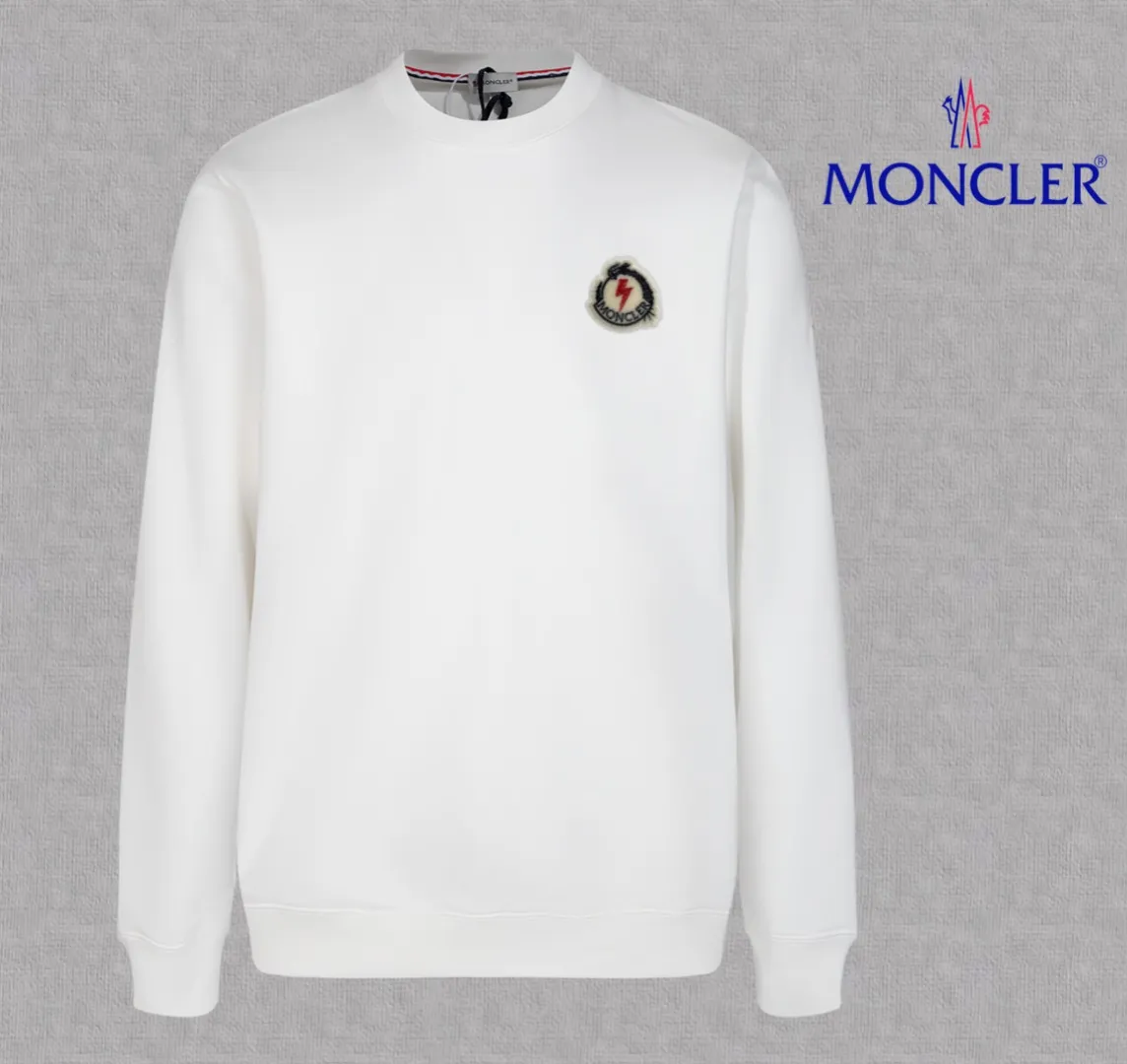 P210 High-version sweatshirt) [Long-term stock] 〖𝐌𝐎𝐍𝐂𝐋𝐄𝐑~Mask〗 Made of 440g heavy-weight fabric. It is different from the market currency. It can be matched with any variety and is properly handsome. 😎The whole dress is made of double waistcoats. The double waistcoats make the whole dress more three-dimensional. Not ordinary factories can do such fine work. 2025 Spring runway version of the T stage, on sale at the counter, round neck terry sweatshirt, high-end double-strand pure cotton, custom-made stretch ribs, dyed in the same vat, complete with three standards, matched with exquisite embroidered LOGO on the chest, simple and advanced, same style for men and women. Color: black, apricot, white, size: S M L XL 2XL
