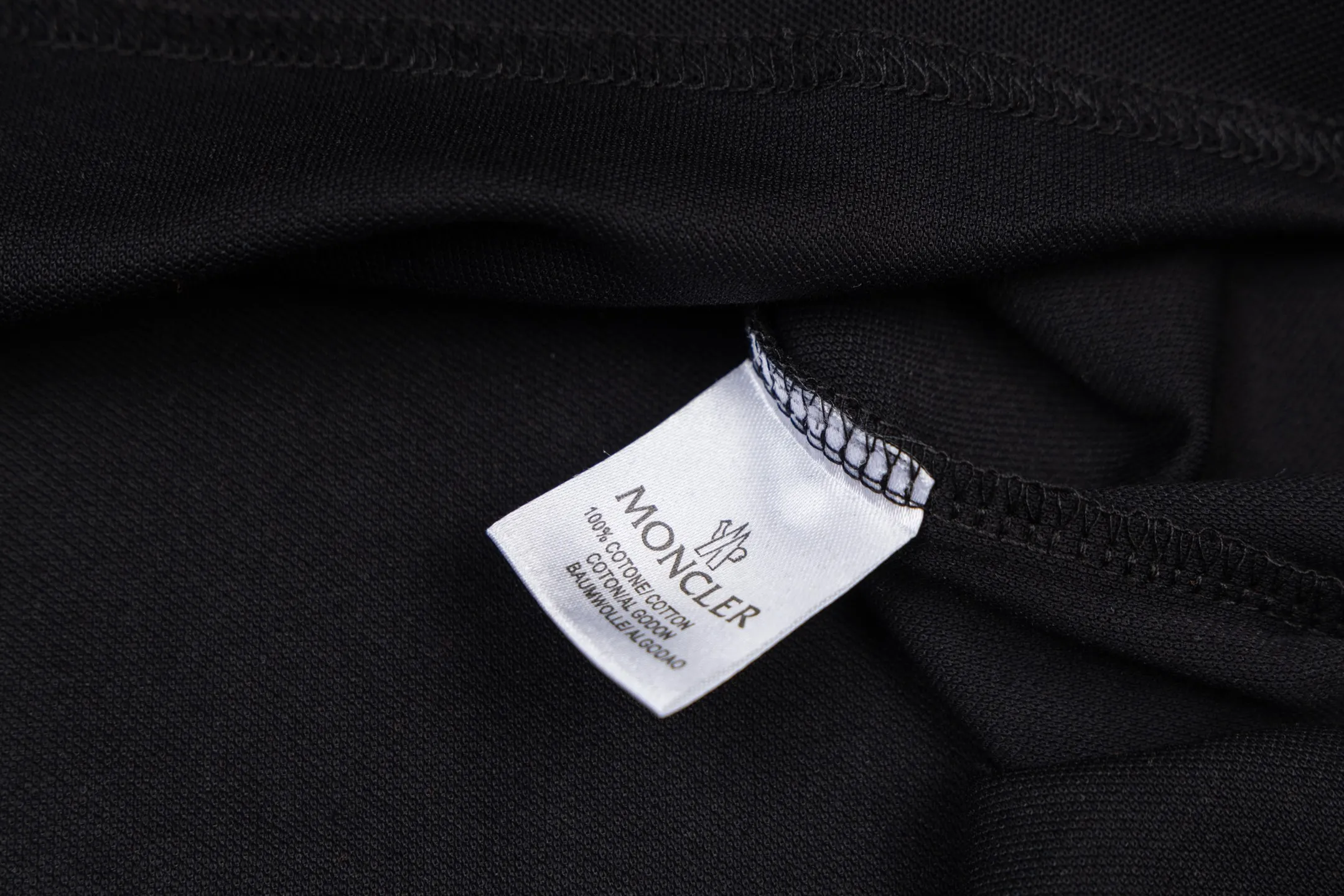 P190 MONCLER Muzzled Polo shirt with black and white collar, upgraded, inspired by the retro of the 1980s, original fabric, the same official style, customized, dyed in the same vat, very comfortable to the touch, synchronized with the latest brick cabinets for spring and summer, fashionable and personalized, super versatile and good-looking, very suitable for both men and women, a must-have style, tag, collar label, washed wheat, complete with three labels, color: black, size: M-3XL