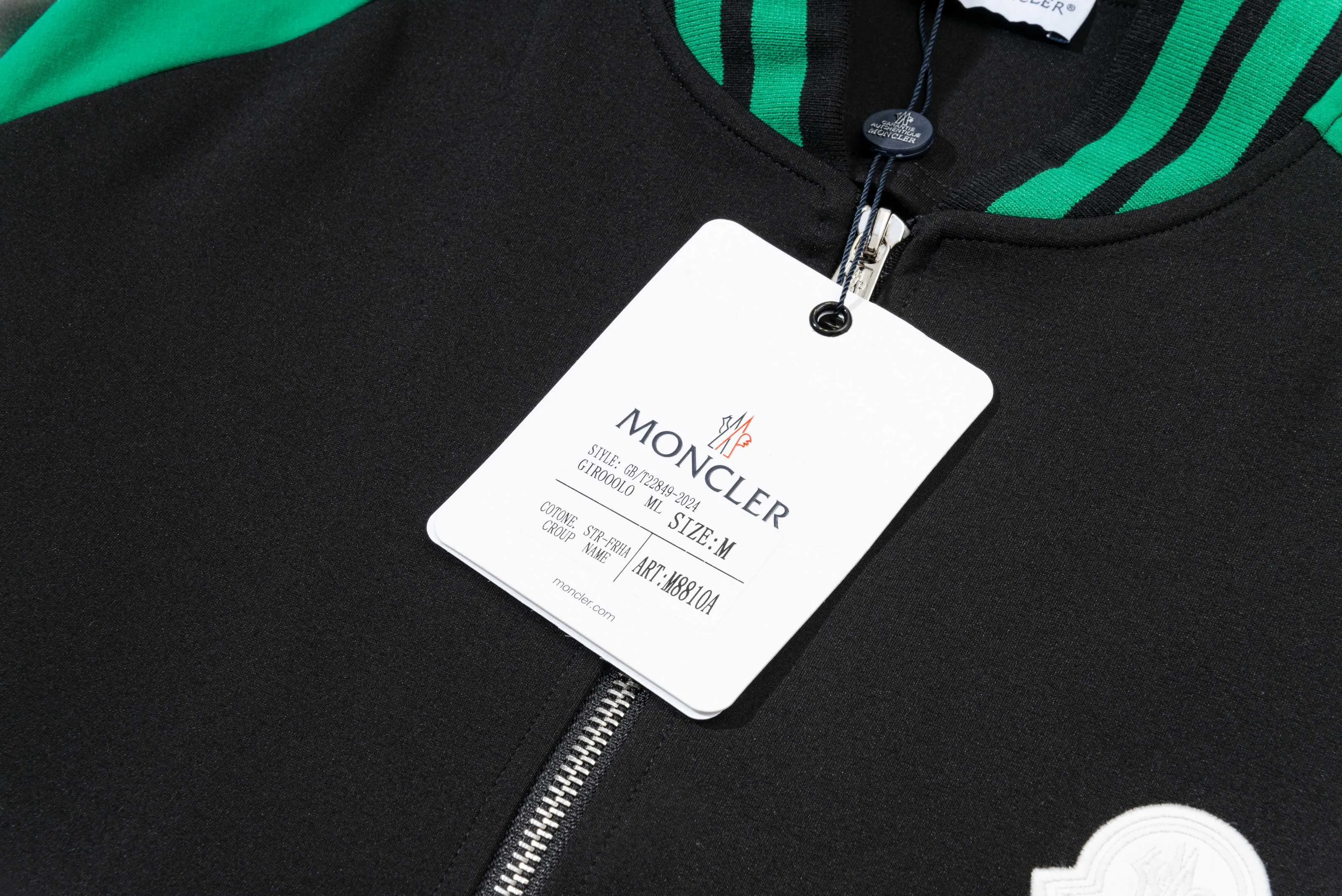 P270 MONCLER/Mask Custom fabric suit zipper jacket Color block design embroidered micro-label LOGO hand sleeve webbing technology Official synchronization High version High quality Fashion personality Versatile trend Pure original quality Original fabric Hang tag Collar label Washed wheat Complete three standards Color: black and white. Black green. Black yellow. Size: S-2XL