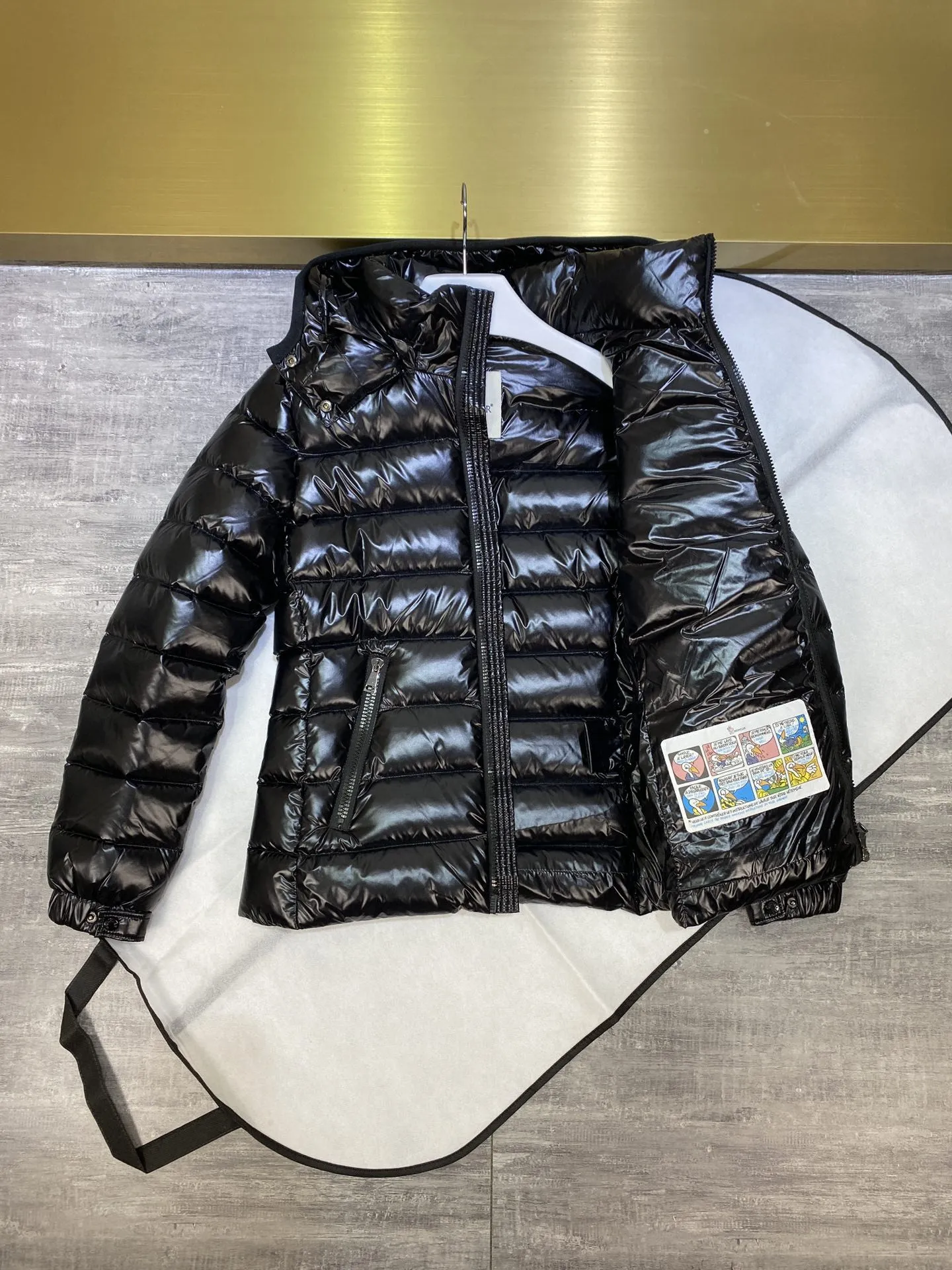 P720 Monc1er/Mask Baby series Faye Wong's same style women's short down jacket Popular classic Star Faye Wong's same style moncler women's short down jacket baby series black 12345
