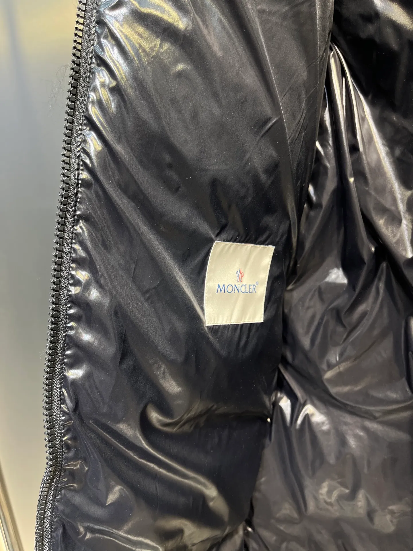 P1160 moncler 🌟 Huppelong series women's long down jacket, original custom-made weatherproof nylon fabric, the brim design can be opened with the classic logo design, the cuffs and hem are equipped with zippers to change the shape at will, the new national standard 90 down filling inside, first-class down filling, high version, size 1234