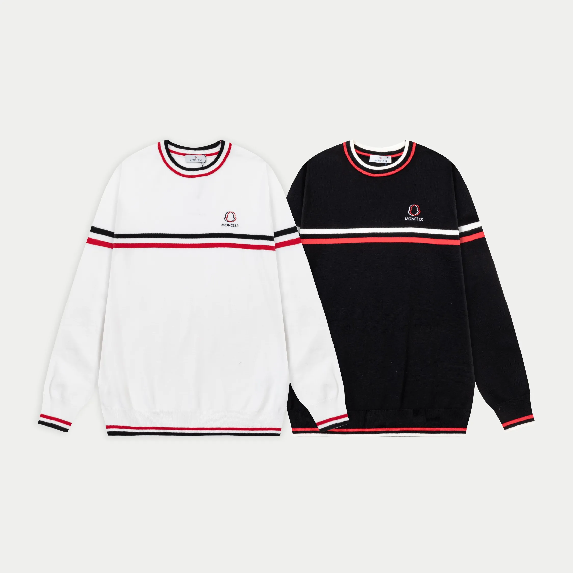 P300 MONCLER muzzle 25ss new round neck sweater. Original fabric. Made of customized natural medium-thick imported wool yarn. It feels very comfortable and smooth. The version is quite wide and stylish. Produced by a first-line brand factory. Woven by imported machines. It is very soft and skin-friendly to wear. It will not deform after long-term wear. The latest autumn and winter style. Fashionable and personalized. Super versatile and good-looking. Very suitable for both men and women. A must-have for everyone. Color: white blue black Size: M-3XL