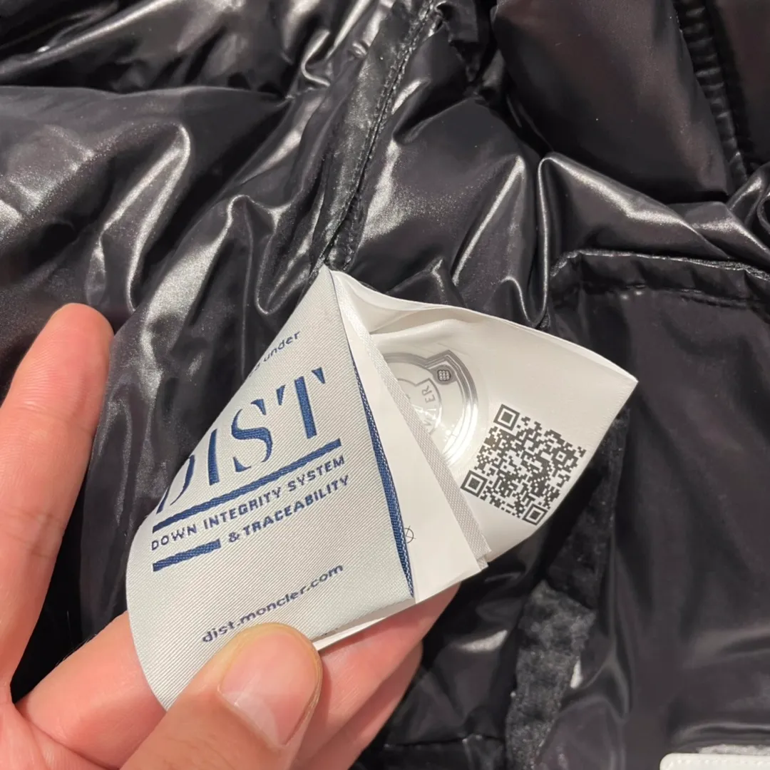 Details 𝙈𝙊𝙉𝘾𝙇𝙀𝙍/𝙈𝙊𝙉𝙏𝘽𝙀𝙇𝙄𝘼𝙍𝘿 Moncer #MONTBELIARD/🇳🇱three-color webbing/down jacket P740