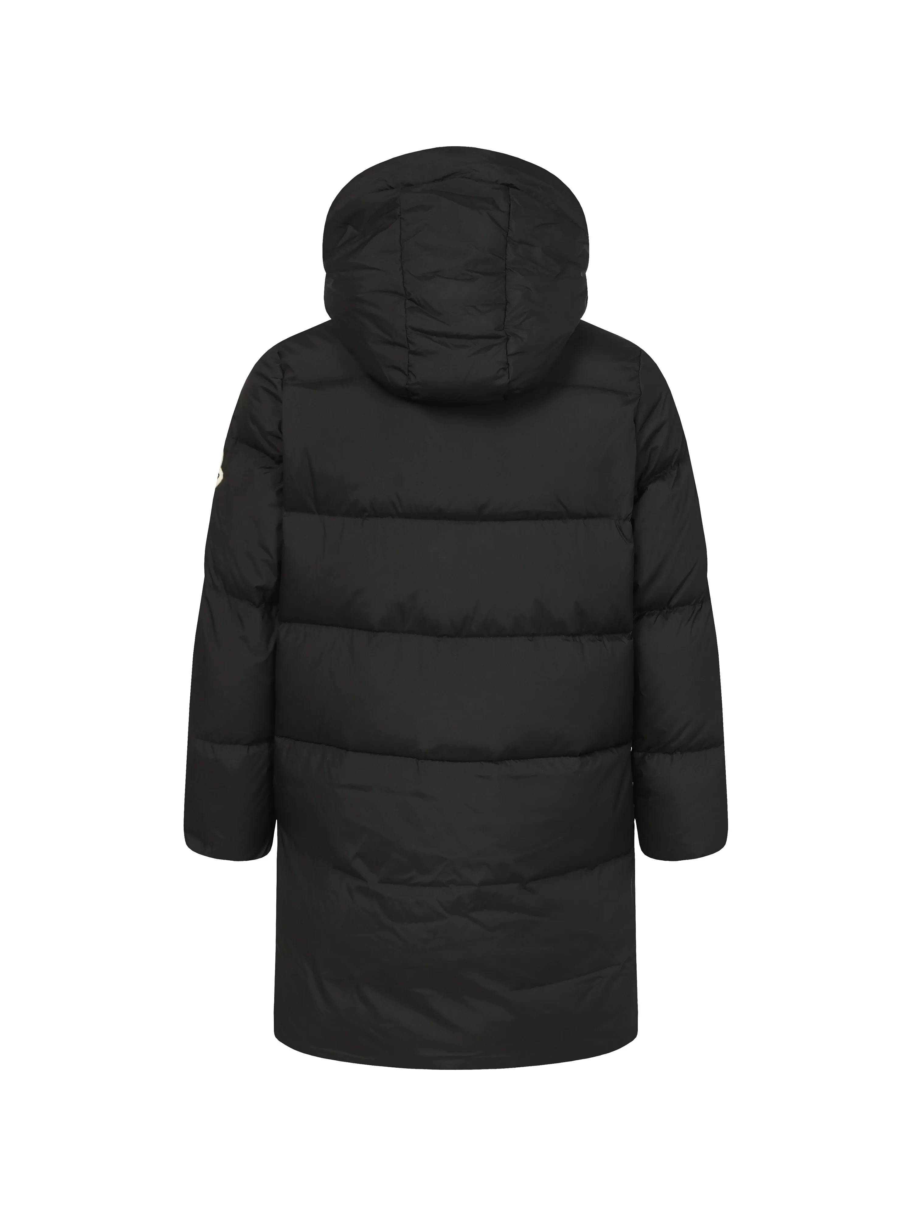 P1100 Moncler Men's Bosona mid-length large felt badge down jacket is a popular style. It looks good on both men and women. It is filled with 90% white duck down and has a 10-level fill power of 650+. Don't ask how many grams of filling, I can only answer that it will explode if you fill it more. This Bosona men's long down jacket combines Moncler's classic aesthetics, excellent performance and protective features.  Bosona long down is made of longue saison fabric and is designed with practical details to provide both warmth and protection. As a Moncler classic, this model features a detachable hood and a front zipper placket that covers the windshield, significantly improving its protective performance. Details •Made in longue saison fabric •Longue saison lining •Down filled •Removable hood •Zip and snap fastening •Zip pockets •Patch pockets on sleeves •Adjustable cuffs •Drawstring hem Size: 1-4