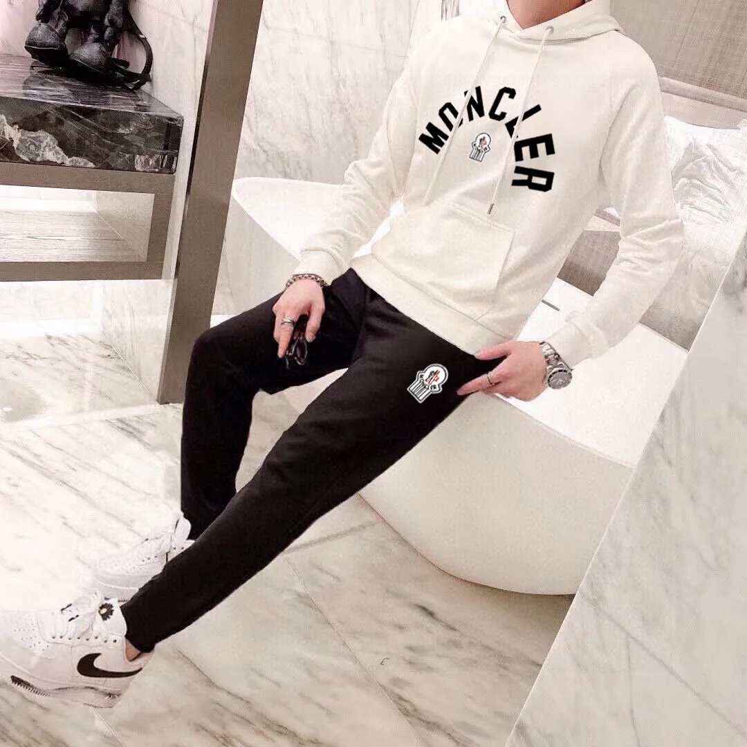 P380 💰 [MONCLER Mouth Covering] (Gospel for Fatty) hot-selling suit is coming. Focus on the original version of the official website. 2025 new hot-selling sweatshirt suit. The original order is hard to buy🇭🇰. It is the meticulous work of top designers for a fitting and perfect upper body effect. All-natural high-quality Roman cotton 100%, close-fitting comfort, noble and elegant! Original hardware embodies elegance and nobility! Counter size: M-5XL (maximum wear up to 220 pounds)
