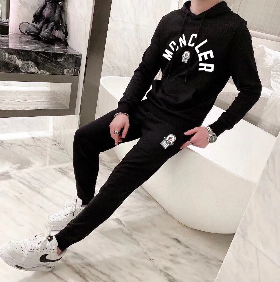 P380 💰 [MONCLER Mouth Covering] (Gospel for Fatty) hot-selling suit is coming. Focus on the original version of the official website. 2025 new hot-selling sweatshirt suit. The original order is hard to buy🇭🇰. It is the meticulous work of top designers for a fitting and perfect upper body effect. All-natural high-quality Roman cotton 100%, close-fitting comfort, noble and elegant! Original hardware embodies elegance and nobility! Counter size: M-5XL (maximum wear up to 220 pounds)