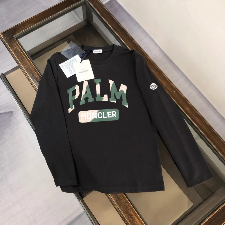 P180, a non-off-the-shelf model, you can trust it. Moncler printed long-sleeved T-shirt, 240g breathable cotton fabric, very soft and comfortable texture, does not shrink, does not deform, does not ball), can be worn alone as a base layer. Original customized accessories, collar label, care mark, hangtag, packaging (perfect details) Color: White Black Size: XS S M L