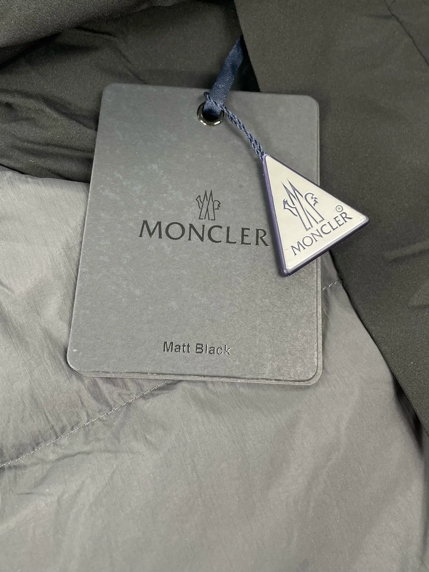 P870 (high version) Moncler-Moncler-25ssMONCLER access control three-dimensional embossed letter down jacket Size:0 1 2 3 4 5