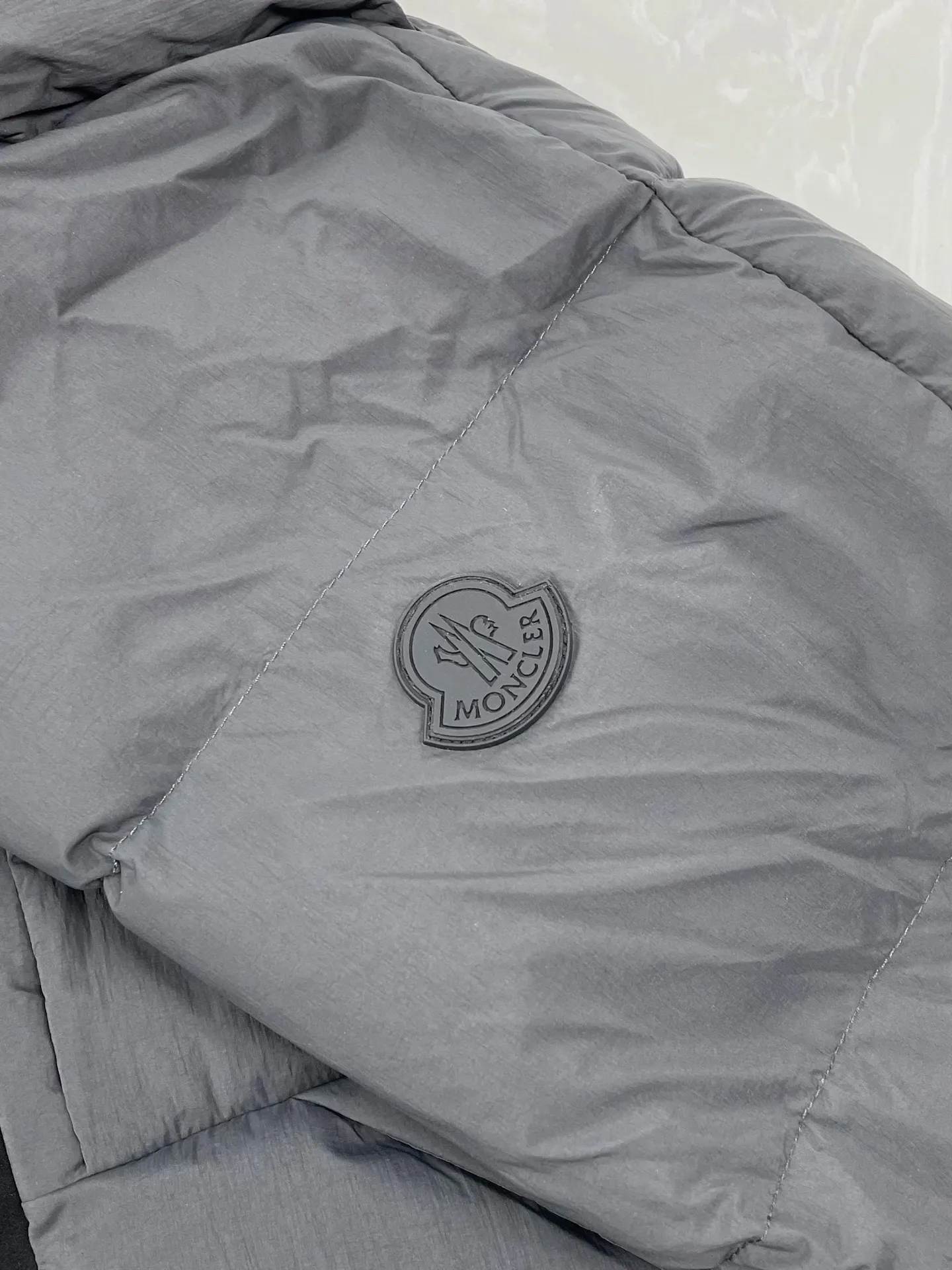 P870 (high version) Moncler-Moncler-25ssMONCLER access control three-dimensional embossed letter down jacket Size:0 1 2 3 4 5