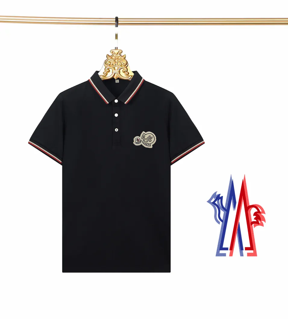 P200 (complete with three standards) - MONCLER Meng Mouth counters are launching new logo embroidered lapel POLO shirts at the same time - Made from the original ZP consistent customized Solona double pique fabric, threads are dyed in the same vat with zero color difference, exclusive quality difference currency, welcome to compare - Color: white black - Code number: M L XL XXL XXXL