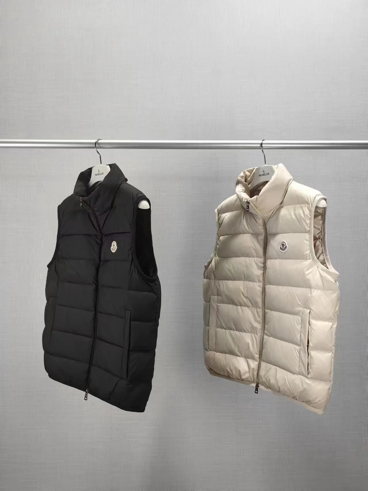 P520 MONCLER/Mask 24 new model stand collar zipper vest down jacket vest jacket same style for men and women