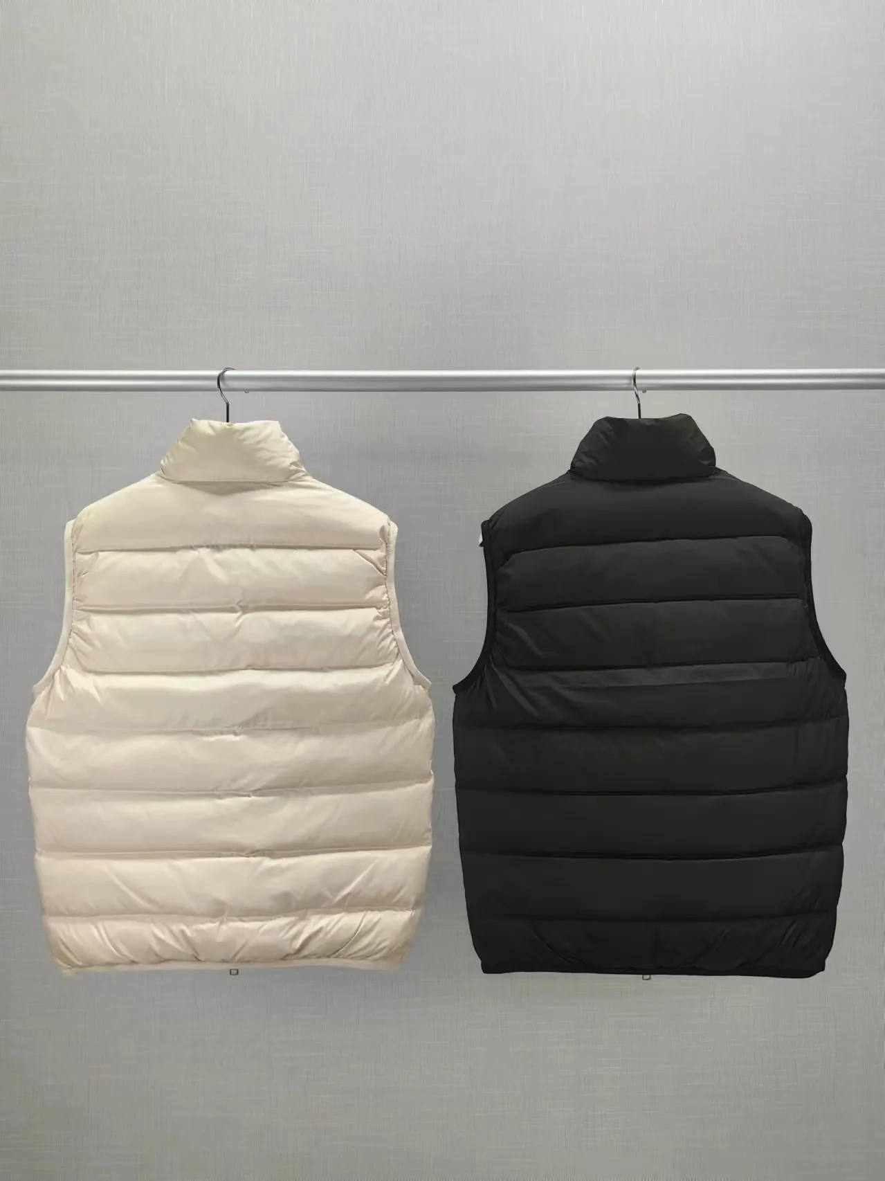 P520 MONCLER/Mask 24 new model stand collar zipper vest down jacket vest jacket same style for men and women