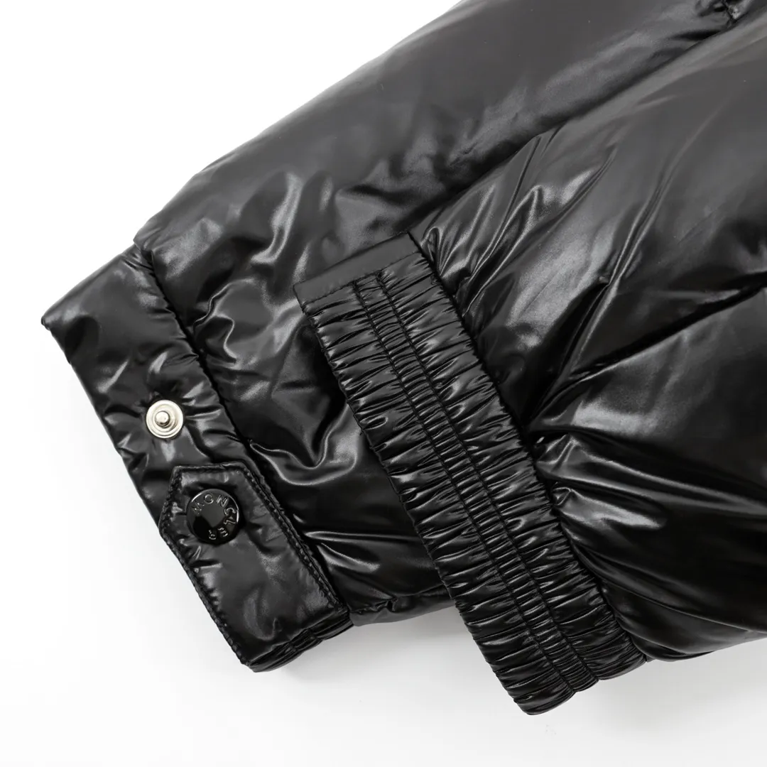 P800 Moncler/mask webbing hooded down jacket Size: 1-5