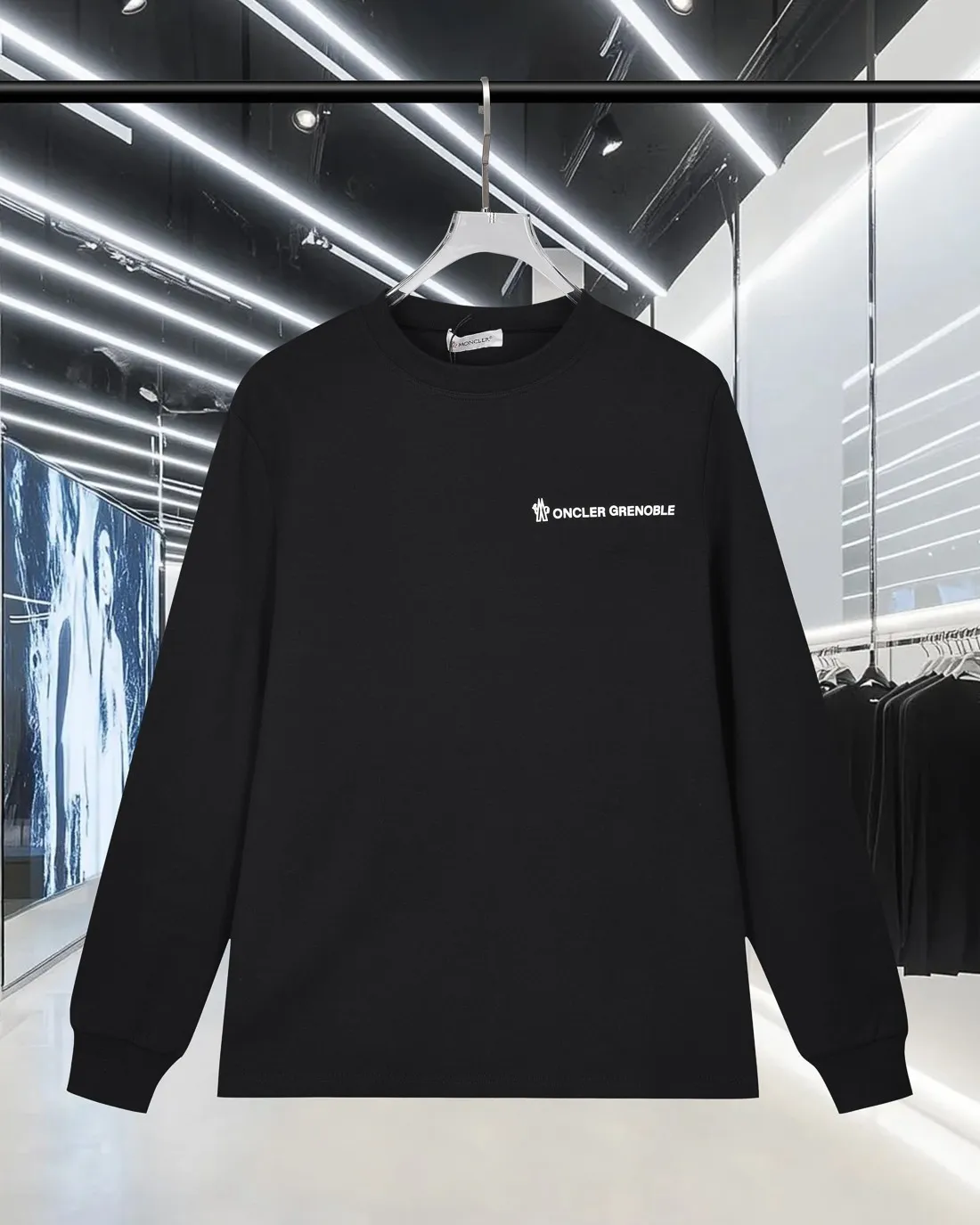 P220 MONCLER/muzzle 2025Fw new autumn and winter style Silicone three-dimensional printed letter logo on the front and back of the chest Uniform for men and women Pullover round neck long-sleeved T-shirt Brand classic Long-staple cotton fabric Official synchronization High version High quality Fashion personality Versatile trend Pure original quality Original fabric Hang tag Collar label Washed wheat Complete three labels Color: Black. White. Size: M-3XL