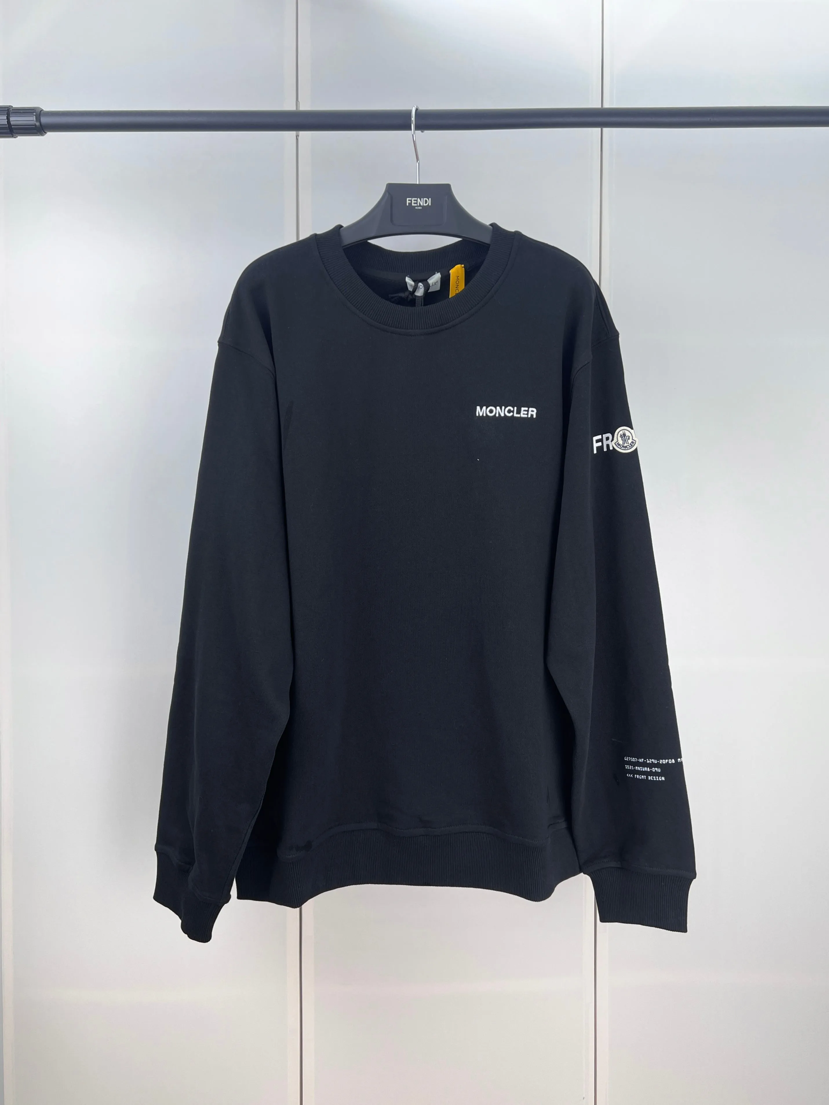P390 Moncler masked letter embroidery printed round neck sweatshirt S/M/L/XL