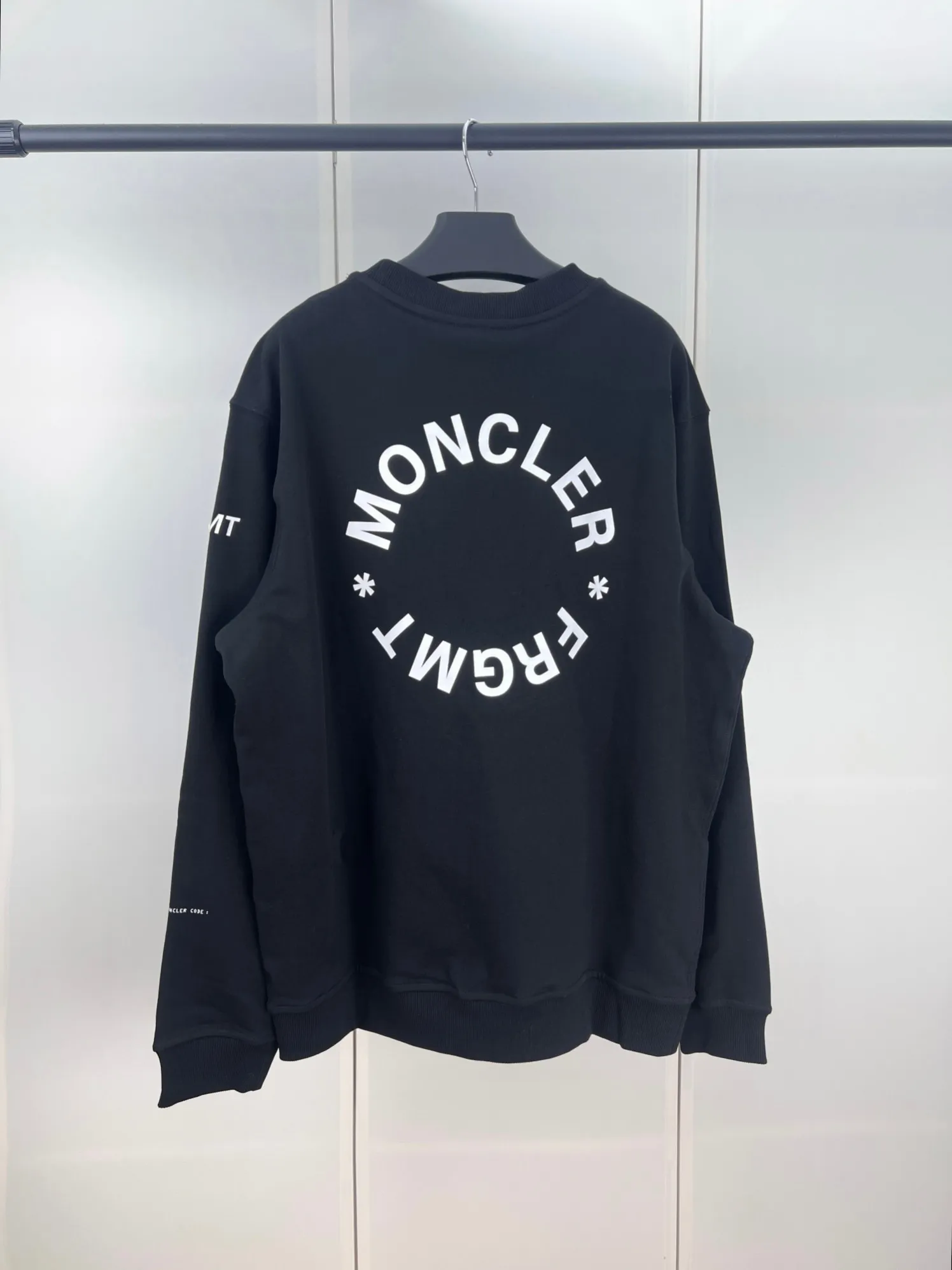 P390 Moncler masked letter embroidery printed round neck sweatshirt S/M/L/XL