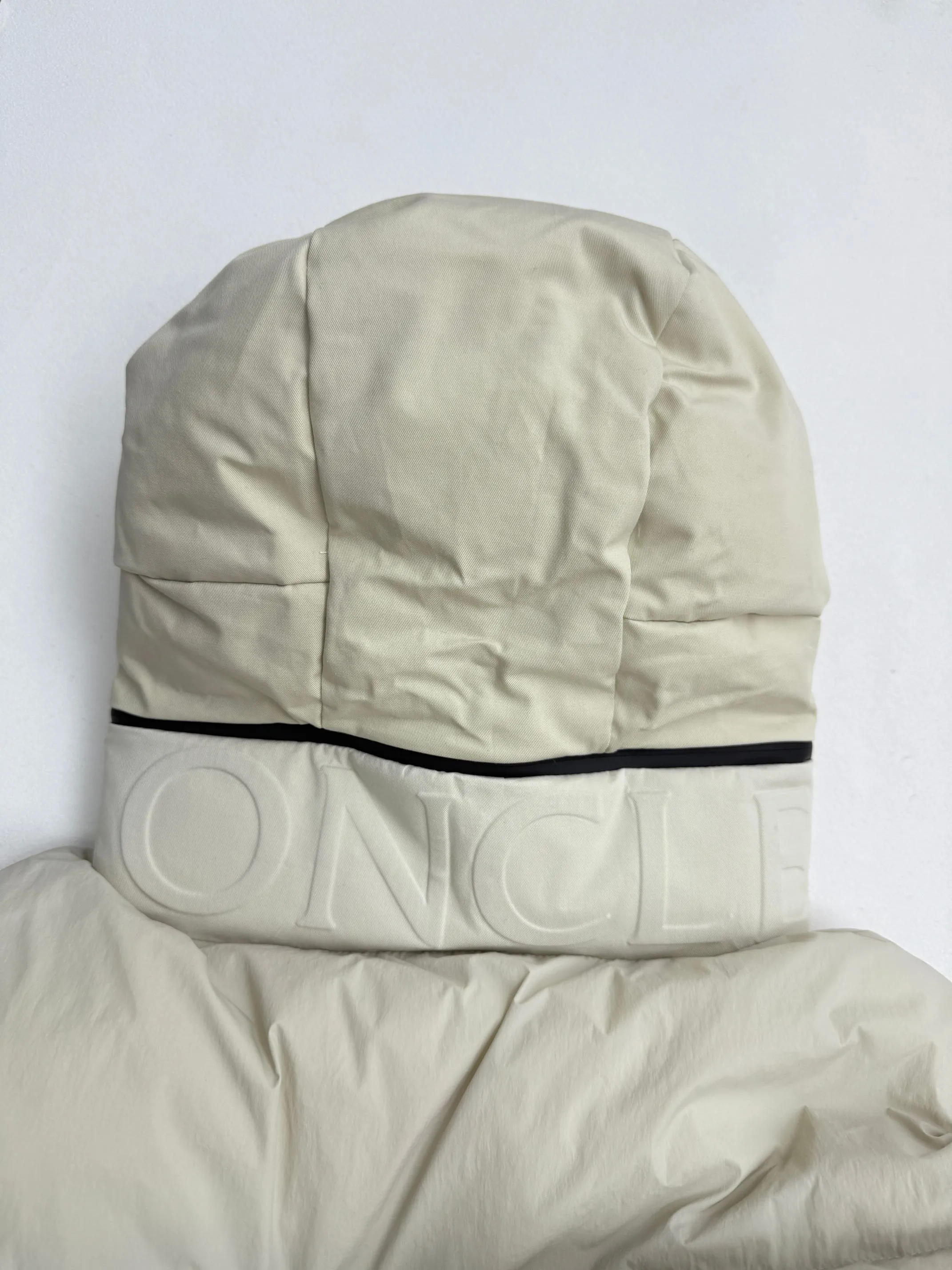 P700 Moncler masked Guersac series twill quilted hooded down vest 1/2/3/4