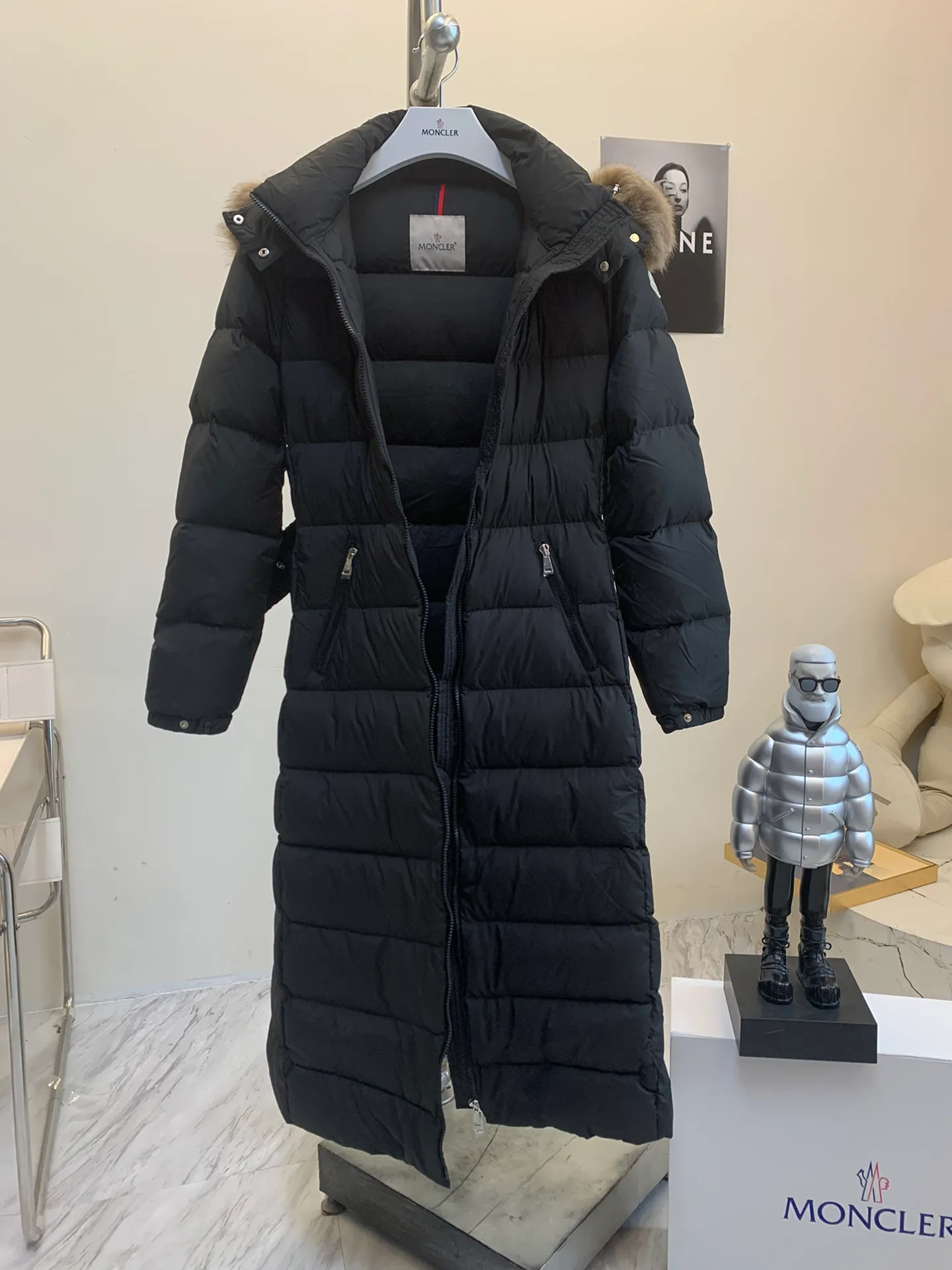 P1140 🆕❤️2️⃣0️⃣2️⃣4️⃣🆕Moncler new matte extra long fur tie hood down jacket fudson walking warm quilt Color: Black Size: 00.0.1.2