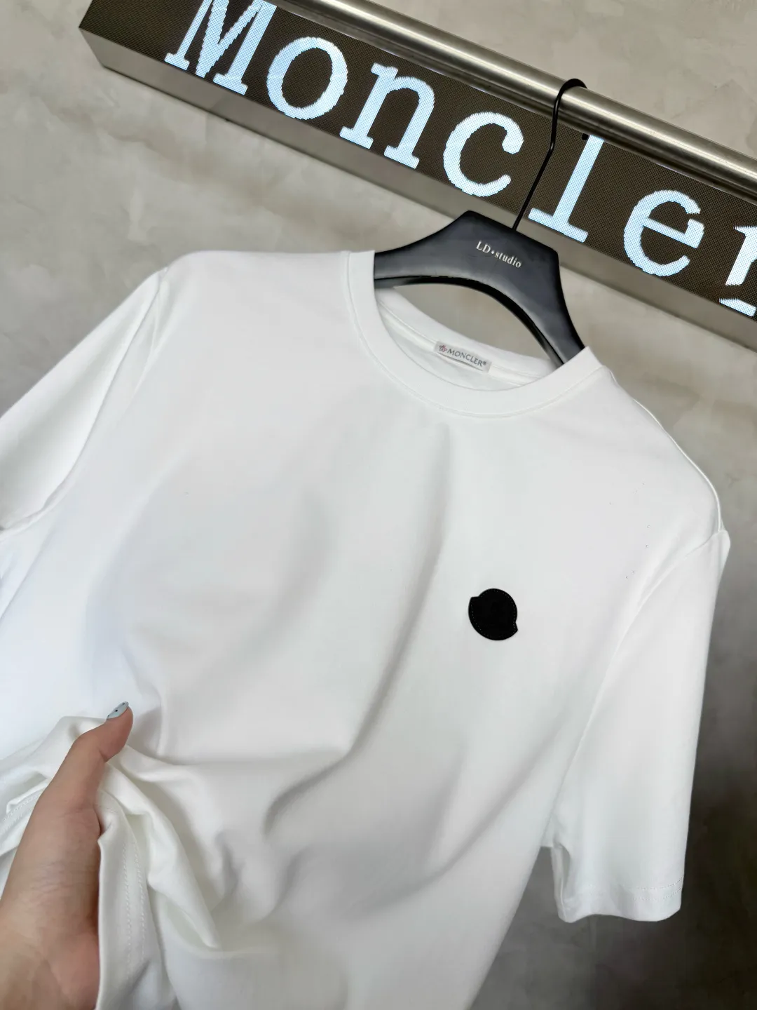 P160 2026 new Moncler men's clothing, classic solid color short-sleeved T-shirt with small label, 280 cotton, soft, comfortable and skin-friendly fabric, s—xxl