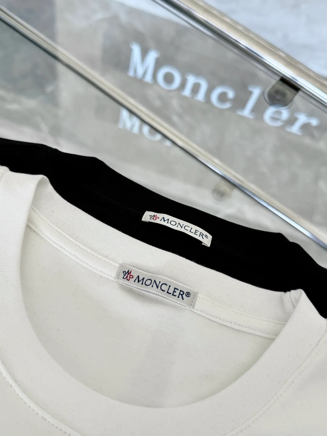 P160 2026 new Moncler men's clothing, classic solid color short-sleeved T-shirt with small label, 280 cotton, soft, comfortable and skin-friendly fabric, s—xxl