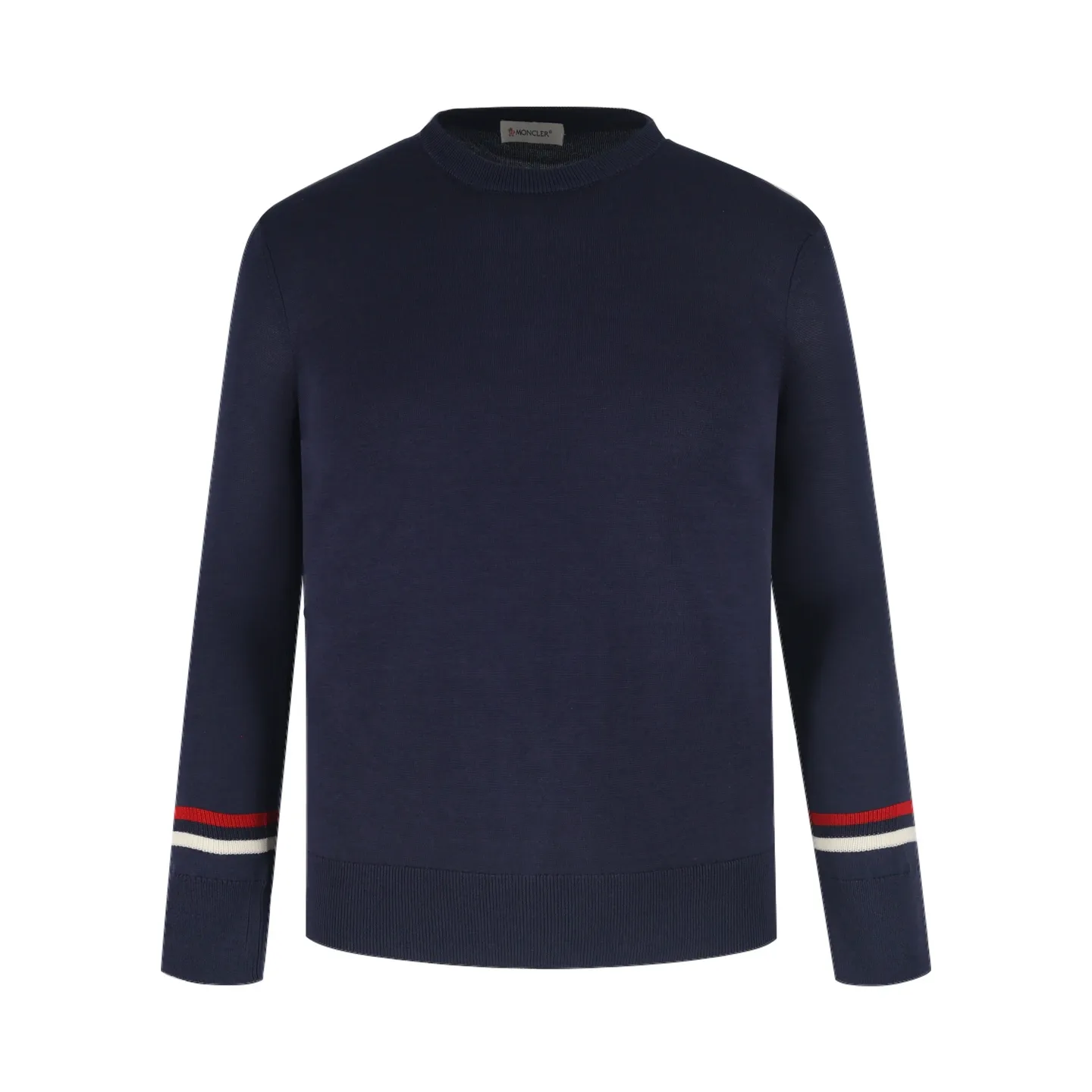 P440 Exclusive supply] Moncler color-blocked sleeve knitted sweater (navy blue). The original version was purchased and developed at 5550. It is spun with custom-dyed navy blue pure cotton yarn, and the computer plate-making positioning jacquard red and white color-blocked cuff pattern. Made with imported 16-needle knitting machine. The small mark on the arm is embroidered with red and blue insignia using a BEHRINGER imported embroidery machine, and then a Czech sewing machine is used to sew the upper body side by side. Size:M/L/XL/XL