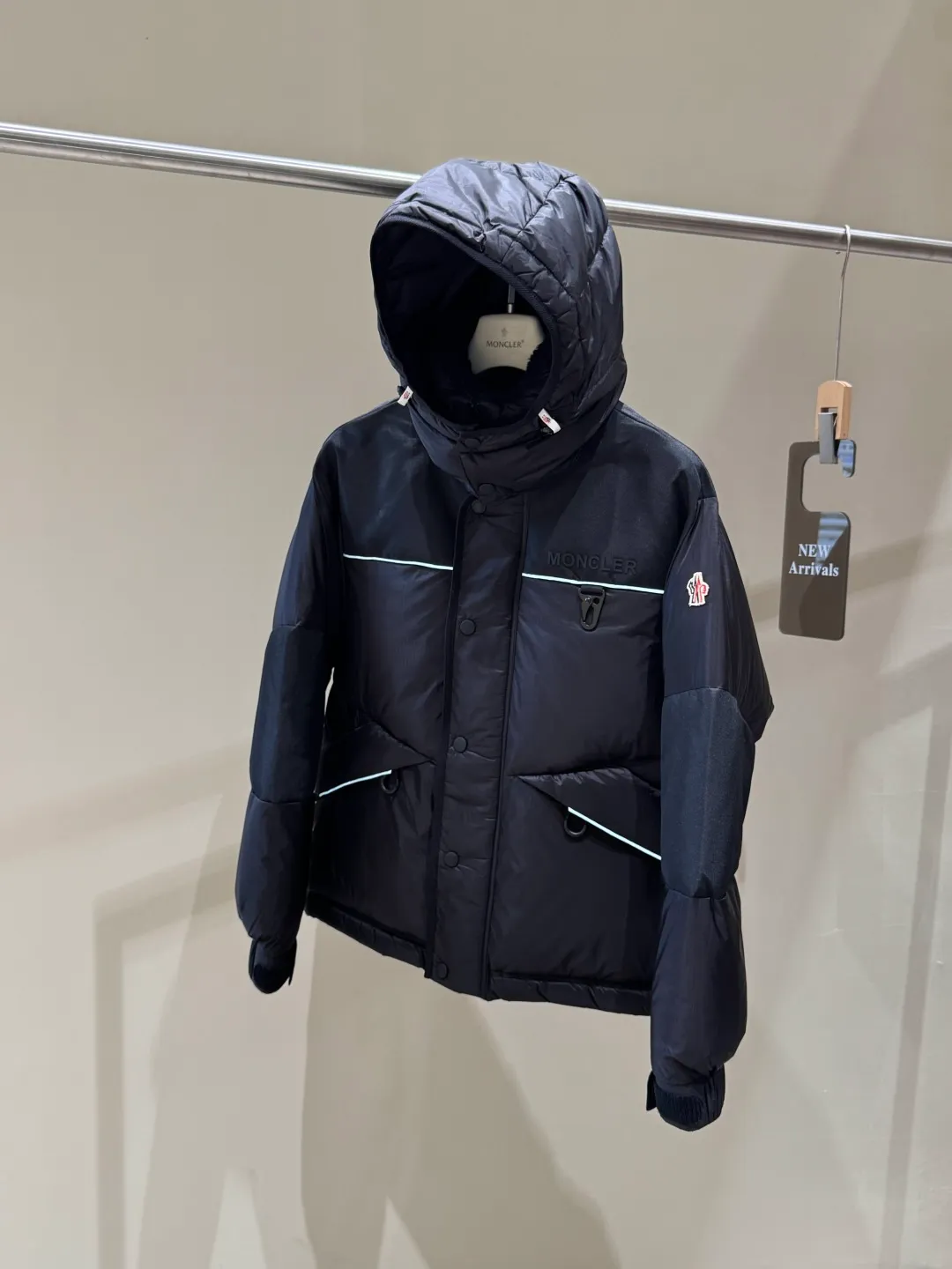 P1700 𝑴𝒐𝒏𝒄𝒍𝒆𝒓｜Moncler/Moncler 25𝒔𝒔 Albiez double fabric splicing with reflective strips limited ski wear light luxury fashion multifunctional down jacket for men and women #T39# 𝑺𝒊𝒛𝒆：𝟭# 𝟮# 𝟯# 𝟰# 𝟱# Product color: black