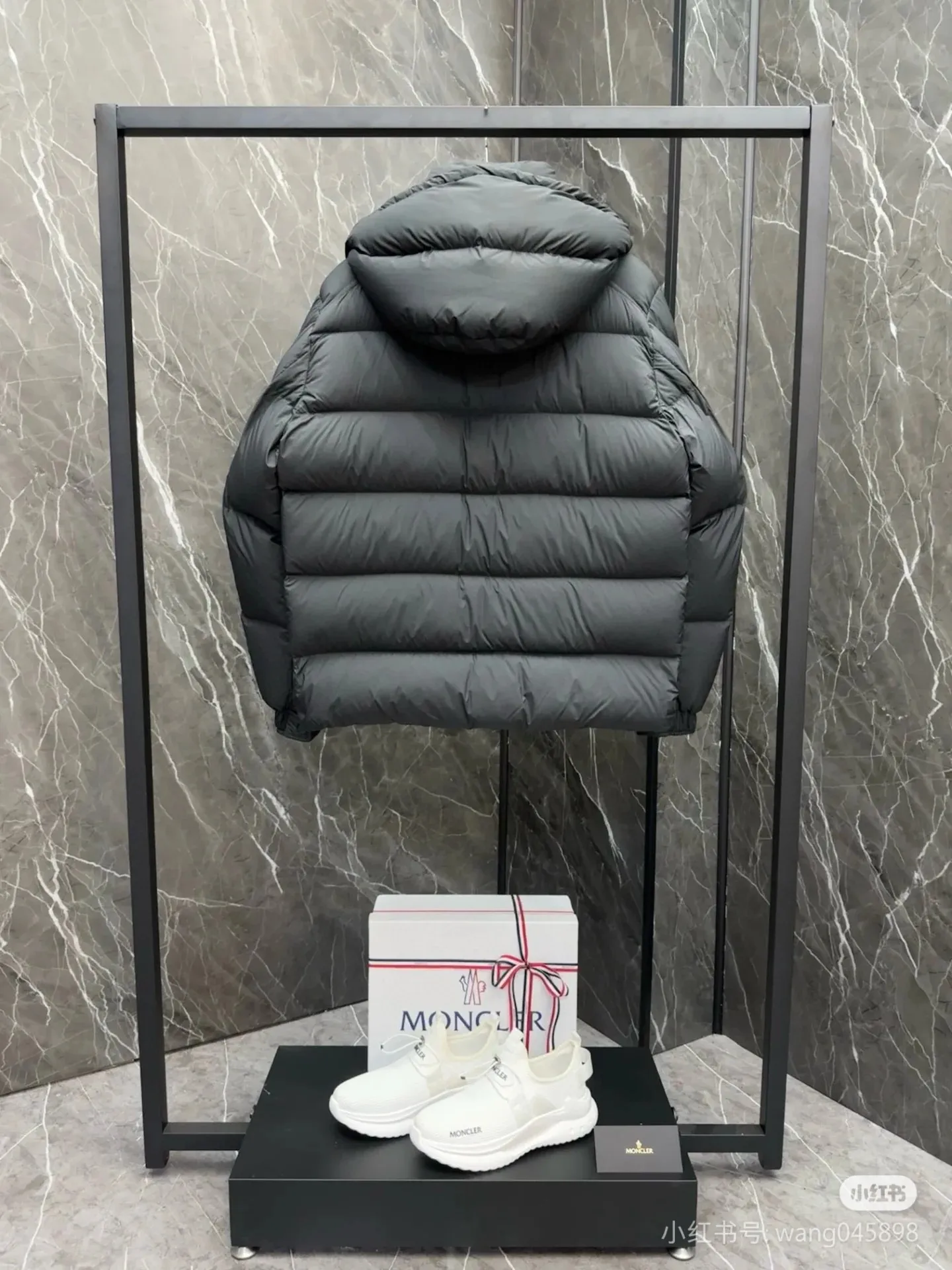 P840 Moncler. Matte short black size 12345