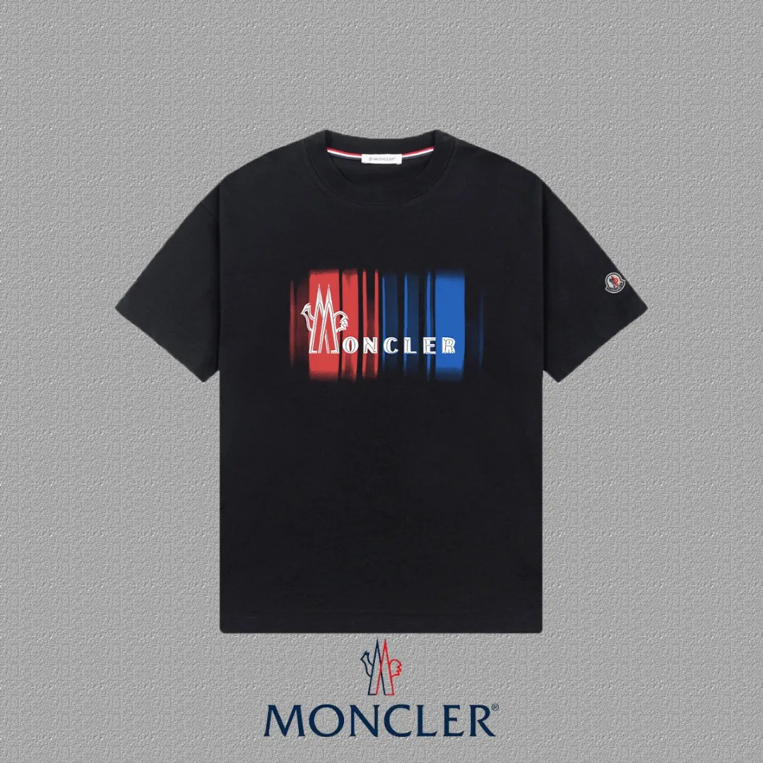P140 🔥 [MONCLER] 2025FW short-sleeved T-shirt with badge + LOGO, high-end 26s double yarn 300g fabric, heavy fabric, custom stretcher rib, same vat and dye, complete three standards, same style for men and women, color: black, white, size: S M L XL 2XL