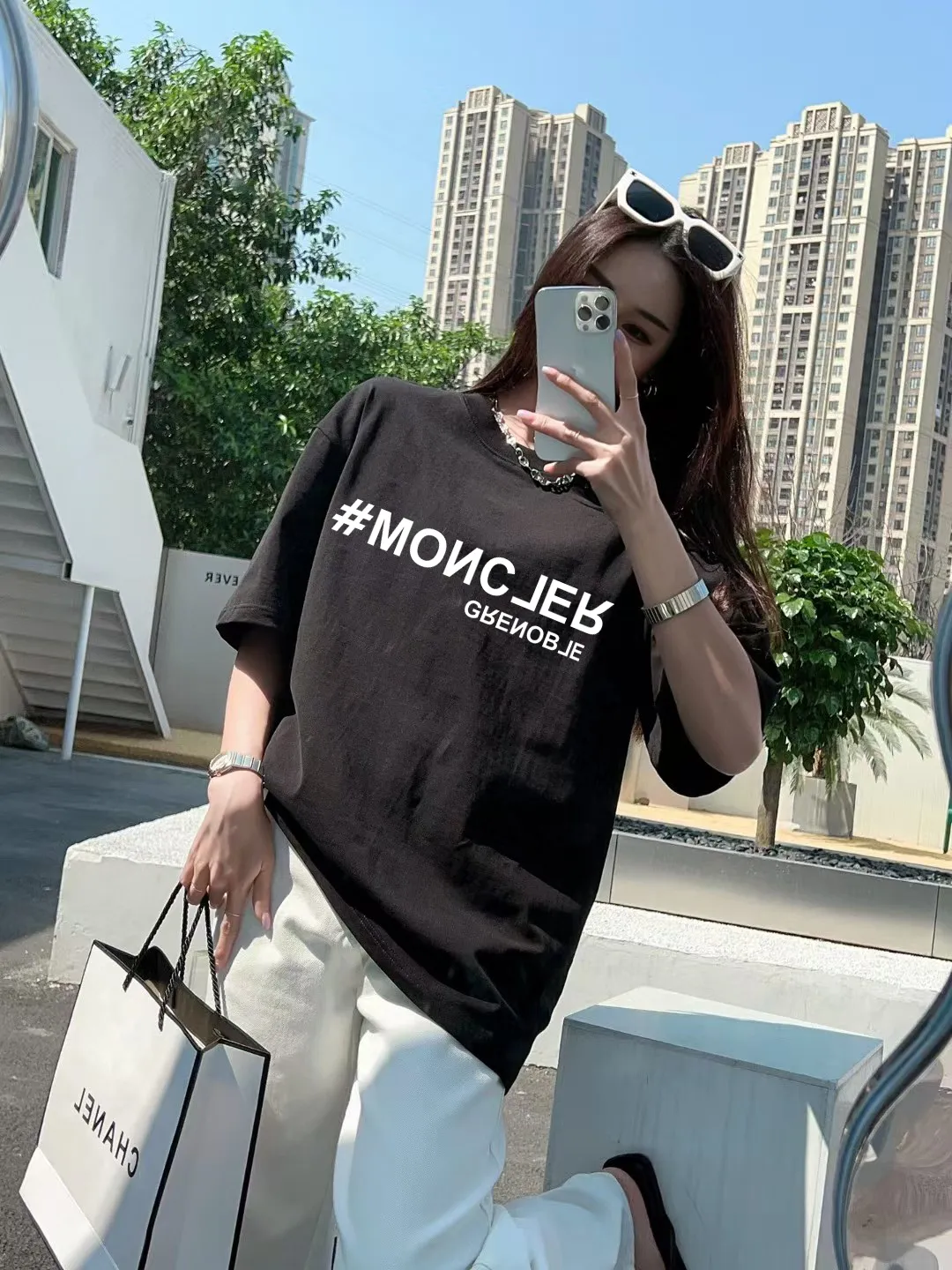 P140 🔥[Moncler] 2025FW short-sleeved T-shirt LOGO printing, high-end 26s double yarn 300g fabric, heavy fabric, custom stretcher rib, same vat and dye, complete three standards, same style for men and women, color: black, white, size: S M L XL 2XL