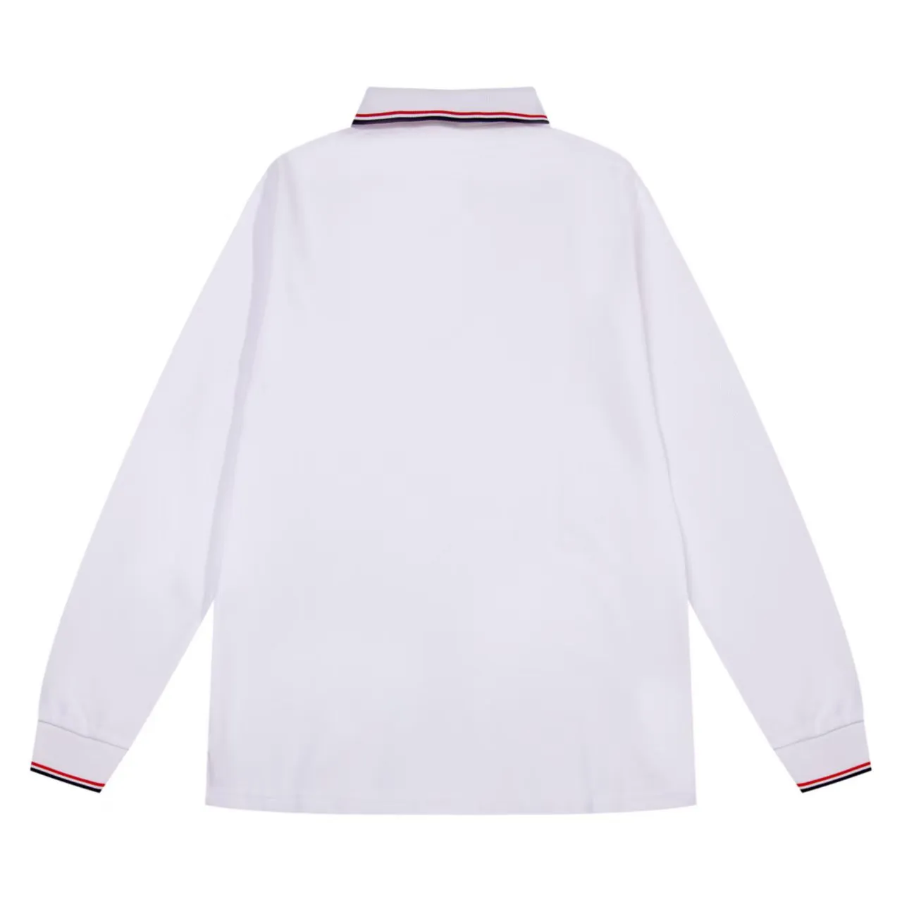 P200 New in stock】𝐌𝐎𝐍𝐂𝐋𝐄𝐑~Mengkou #2024 Early spring new high-quality lapel long-sleeved POLO shirt, counter-customized fabrics with high breathability and comfort, impeccable details, the brand's simple element design concept, reflecting high quality. It feels delicate and soft! It presents a casual cut and the upper body shape is great! The chest is filled with three-dimensional embroidery of the brand LOGO to highlight quality and luxury. Color: black, white Size: M~L~XL~2XL~3XL