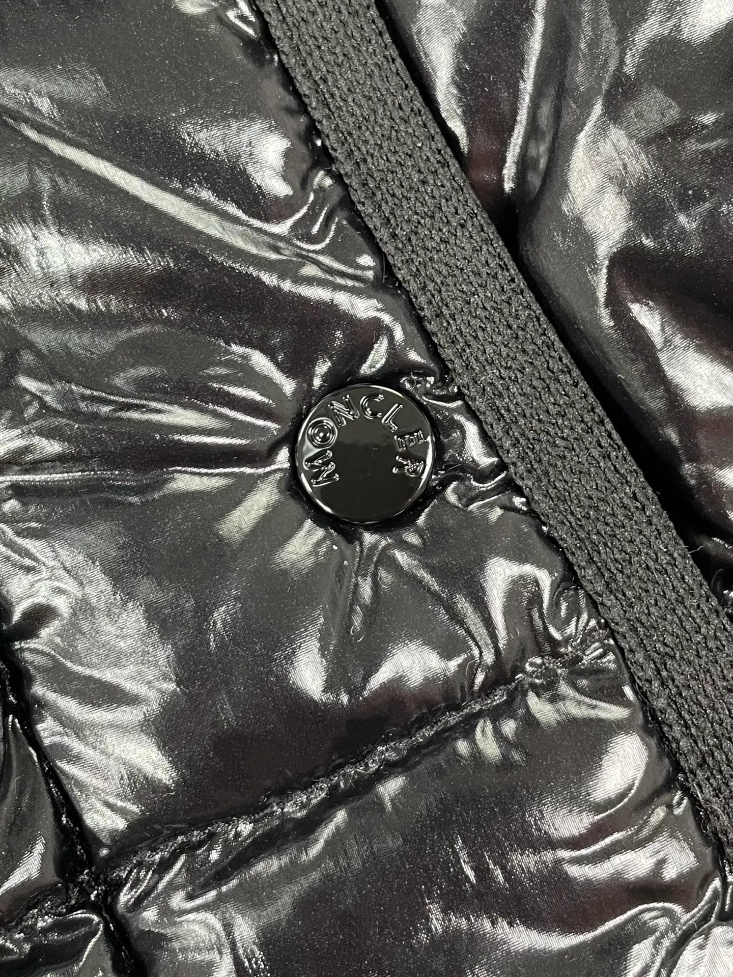 P970 (high version) Moncler-Mask-Ladies Short Hooded Waist Down Jacket Size:0 1 2 3